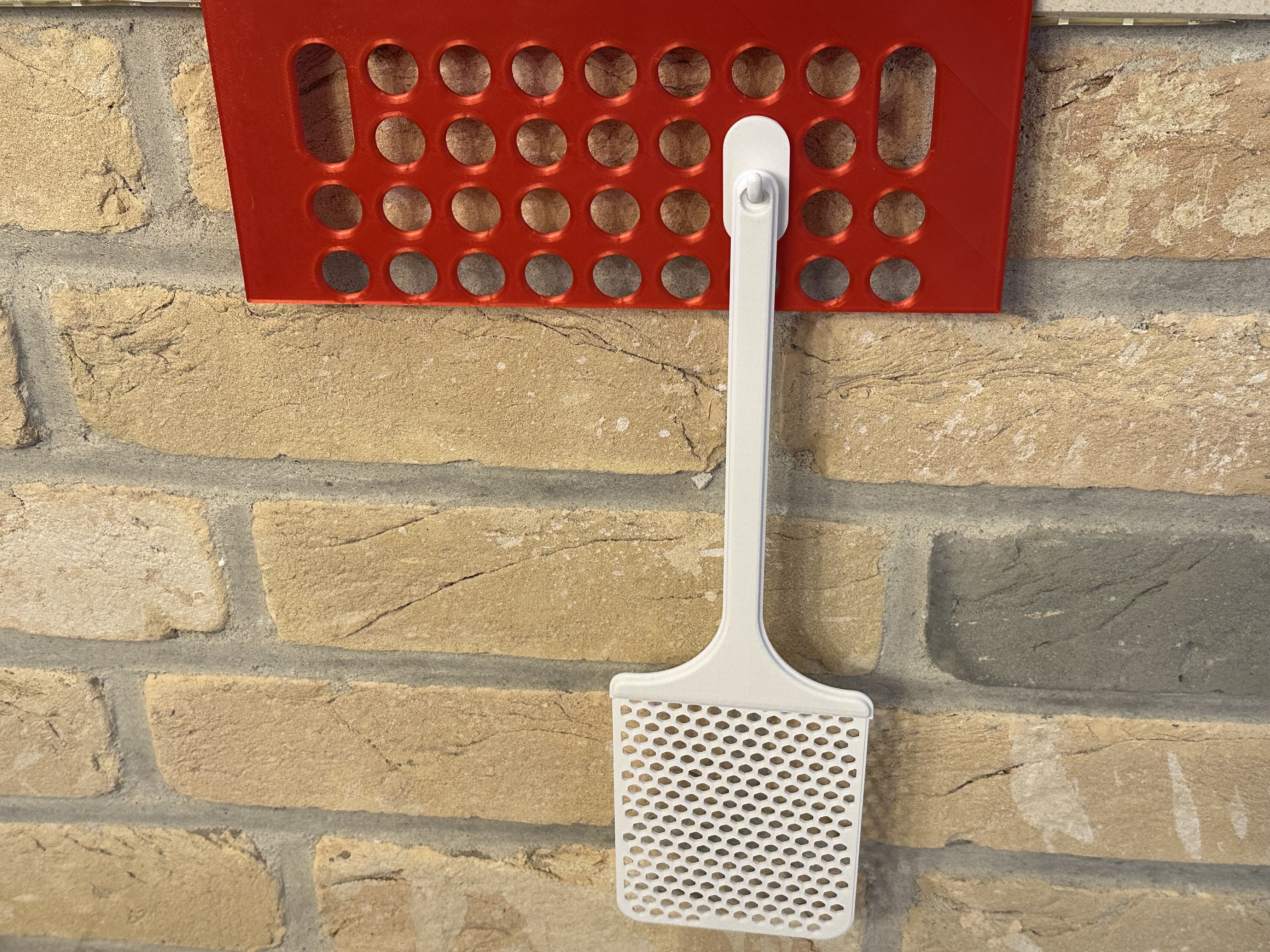 Cooler Master Flyswatter with Hook