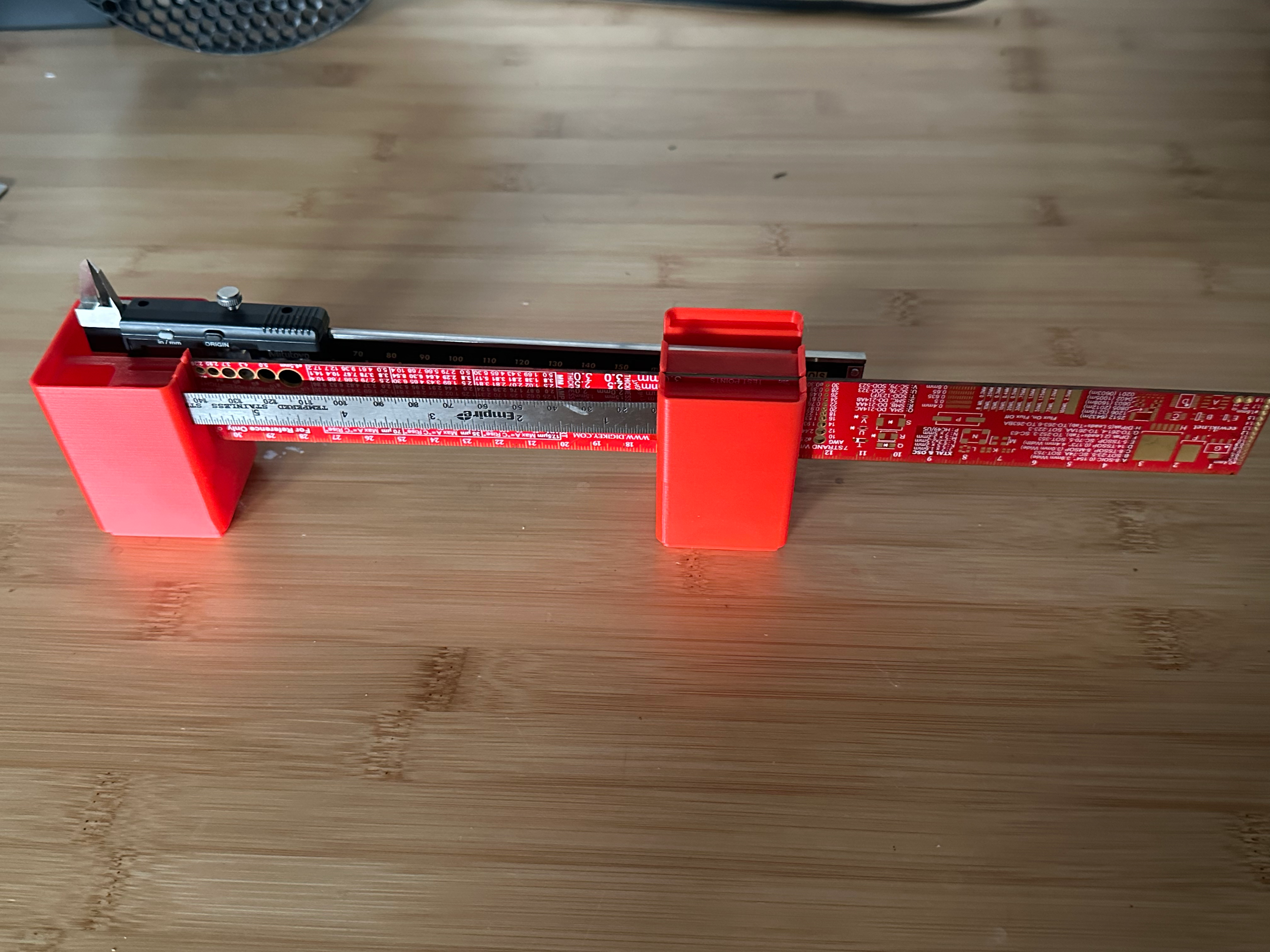 Gridfinity Caliper and Ruler Holder 1x1x1.25