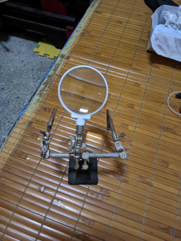 Soldering stand magnifier holder