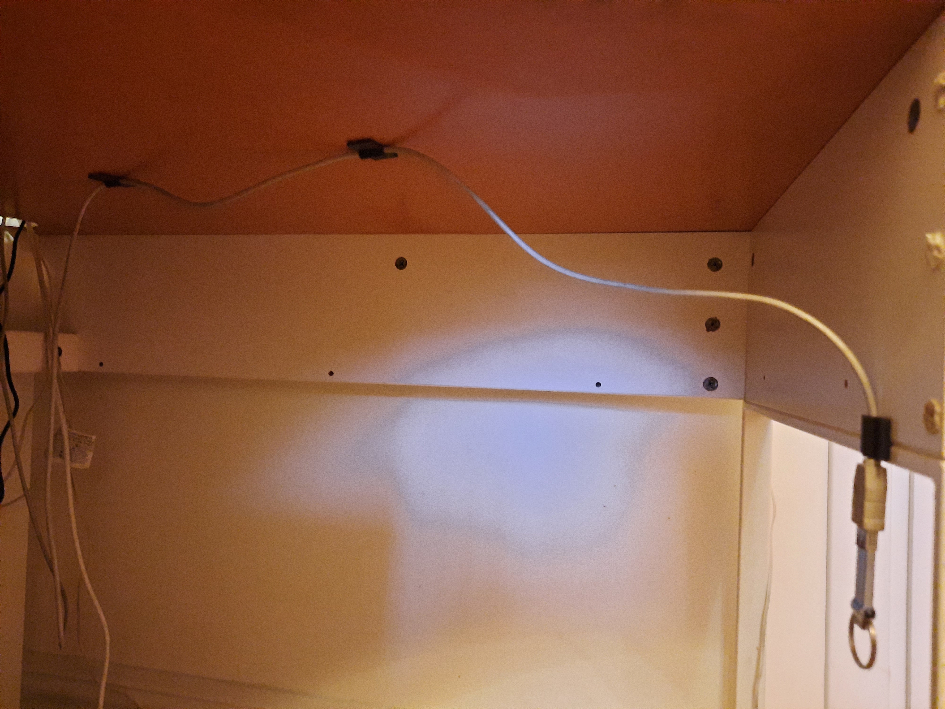 Cable organizer