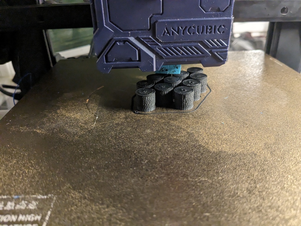 Miniatura 4 do modelo 3D Schrader valve cap
