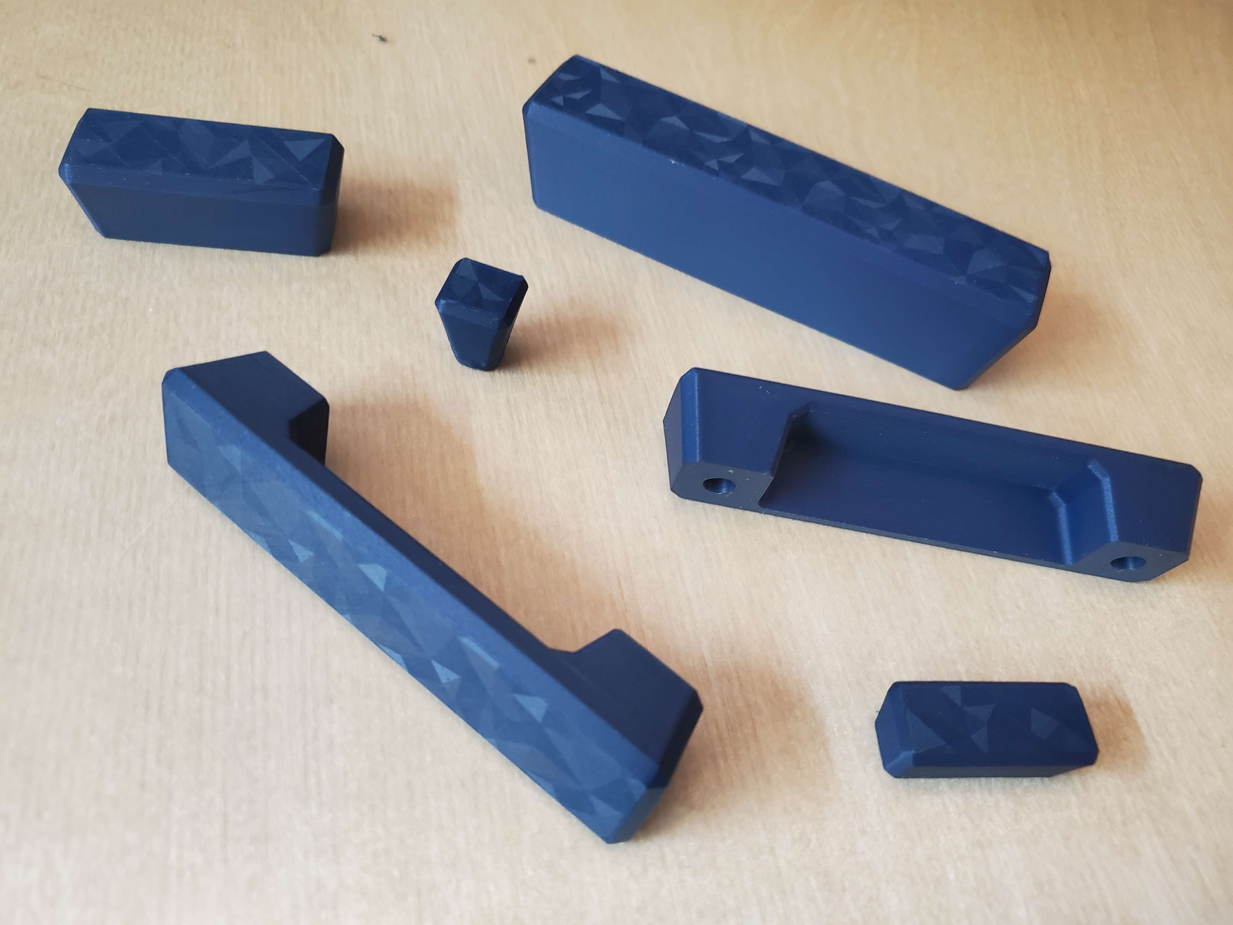 Ω-series Trapezoidal Drawer Pulls & Knobs (Threaded Insert version)