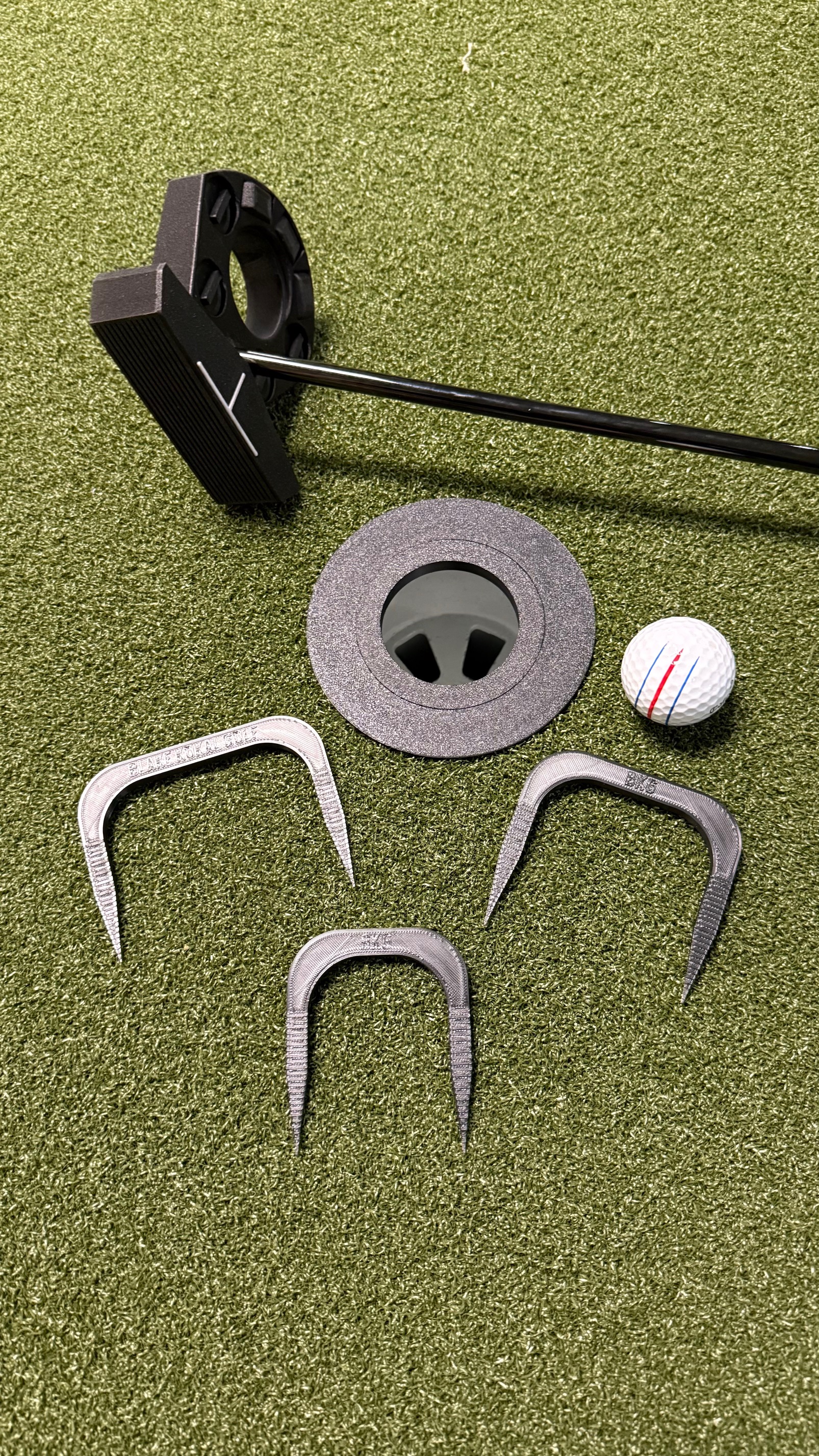 Putting gate kit