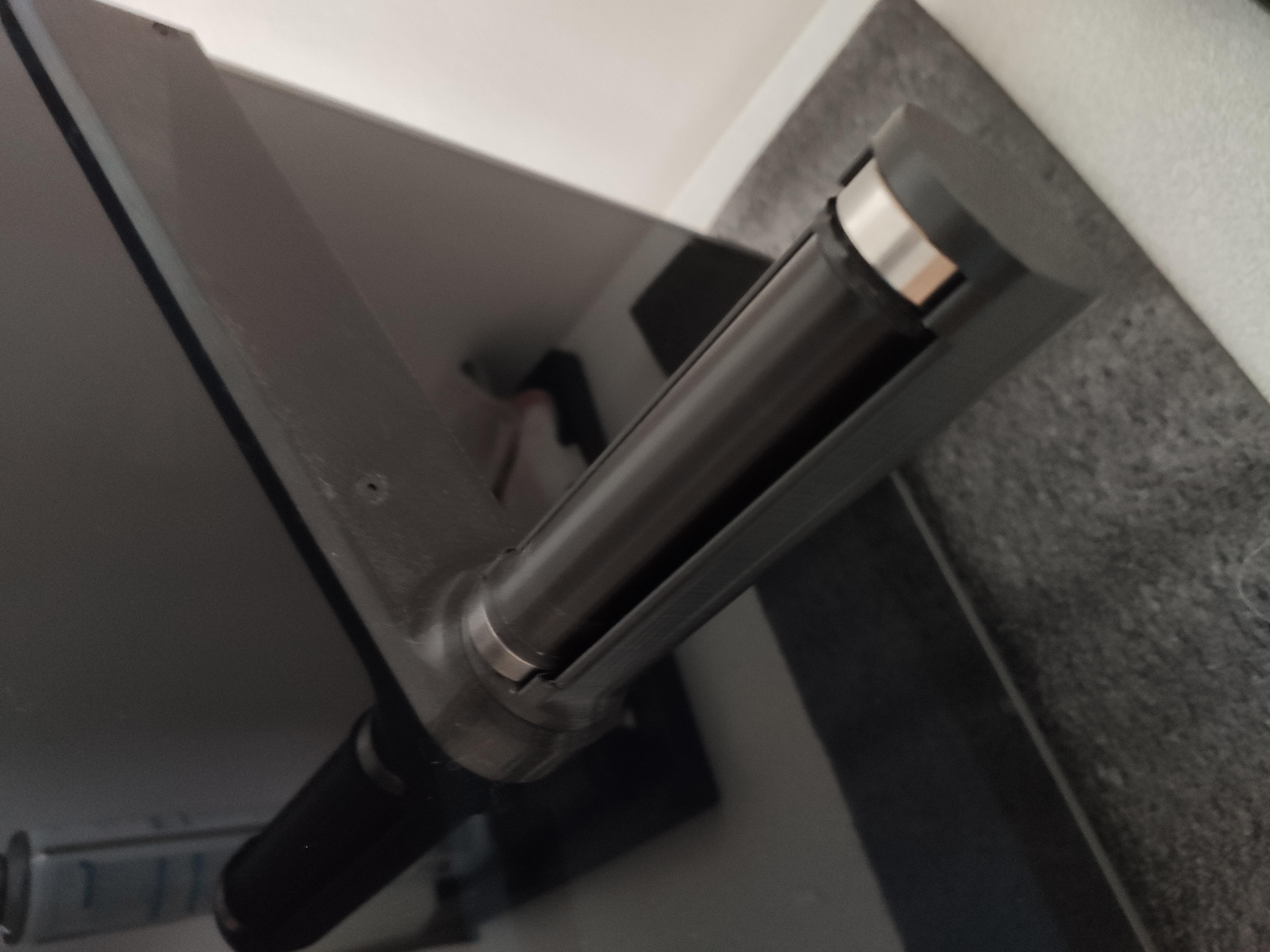 Rotating spool Holder