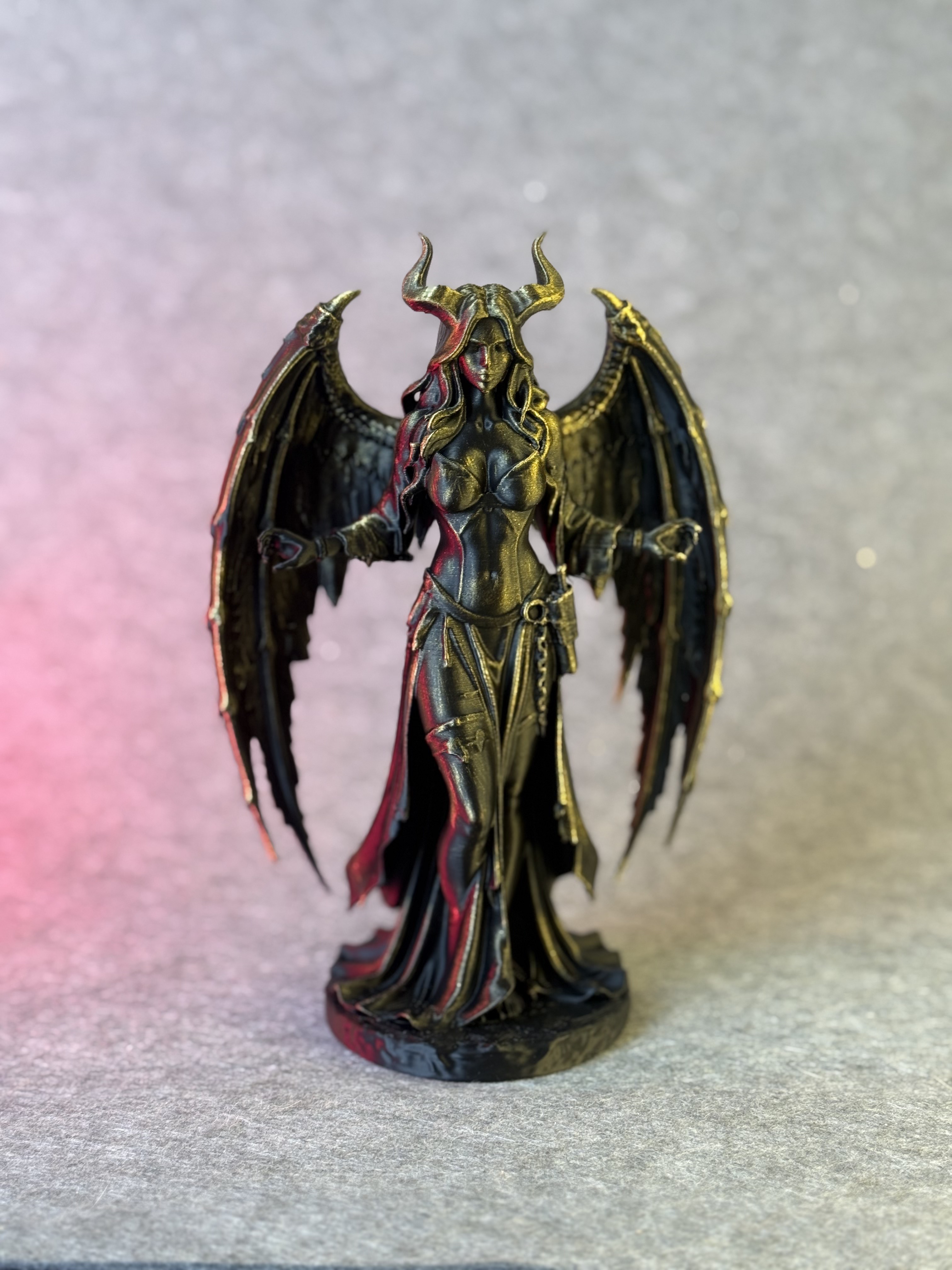 Dark Horned Guardian – Winged Demon Fantasy Statue