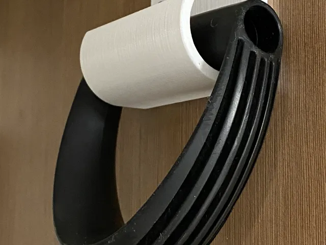 Fiskars snow shovel hook