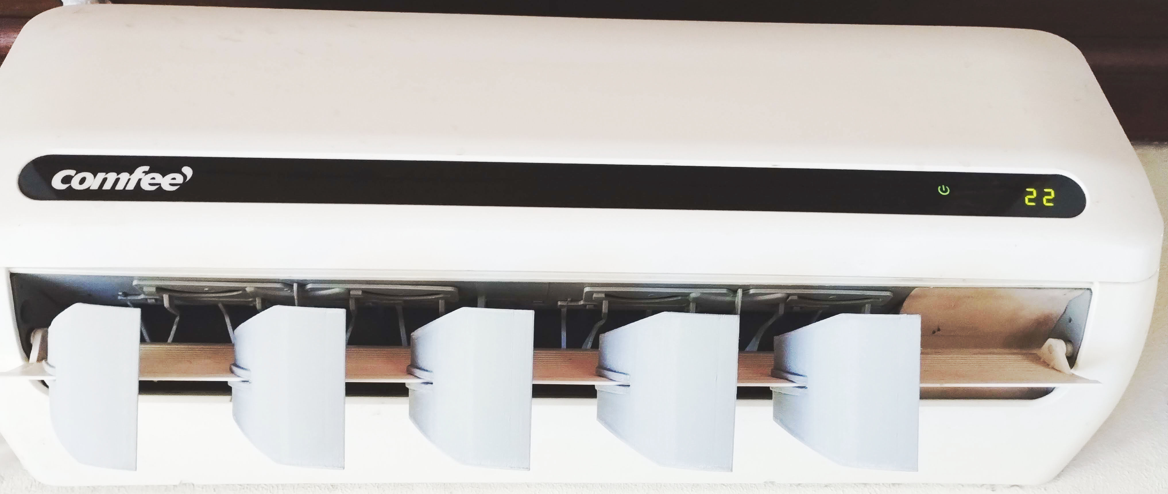 Air conditioner outlet diffuser / Aleta difusora para ar condicionado