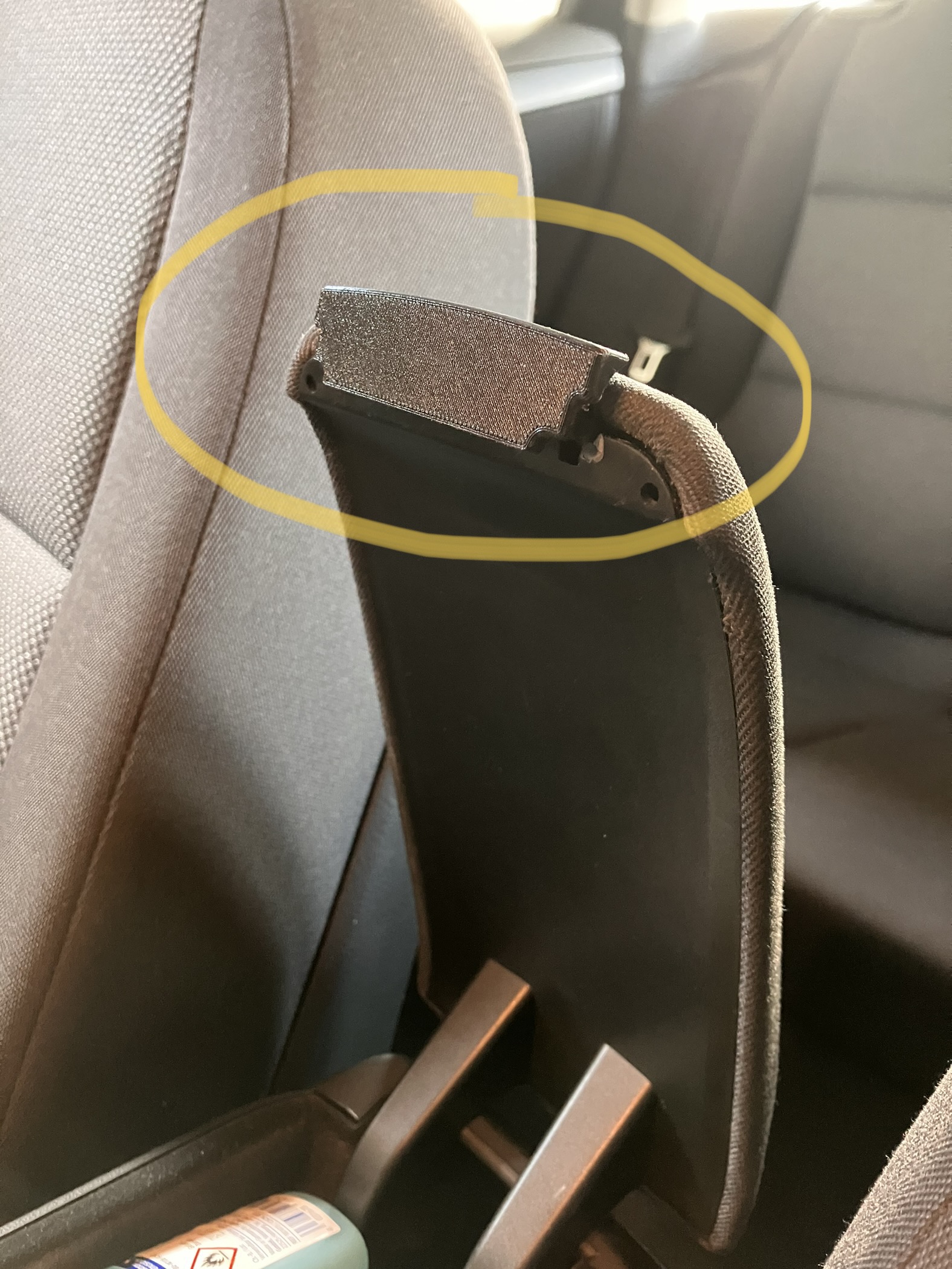Armrest clip for Audi A3 8P by Girard Station Download free STL model