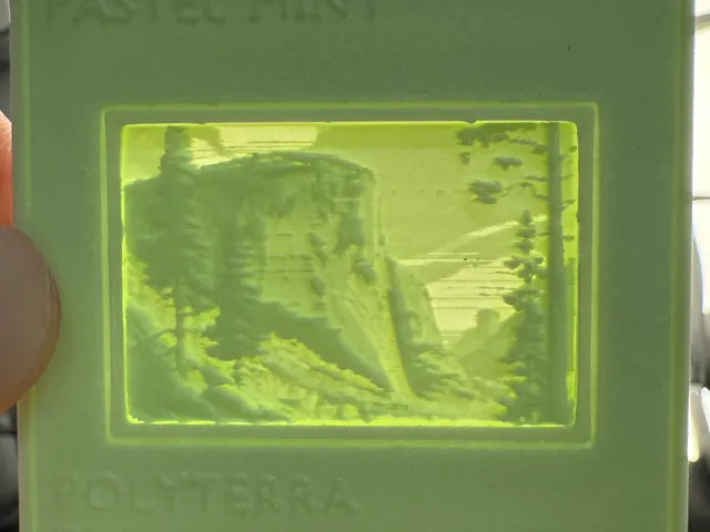 Slide Film Filament Swatch
