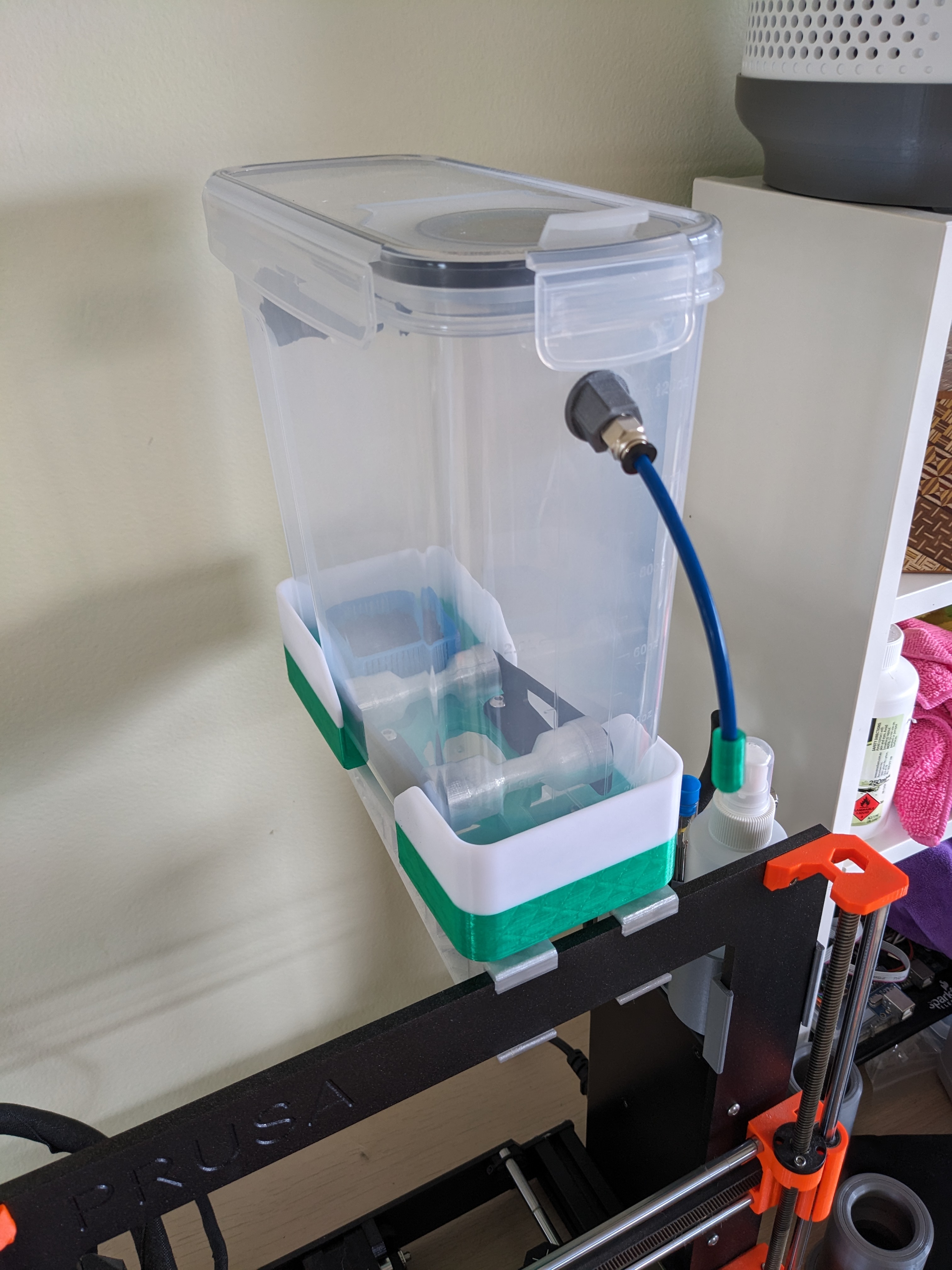 Prusa i3 Dry Box Mount by simbrose Download free STL model