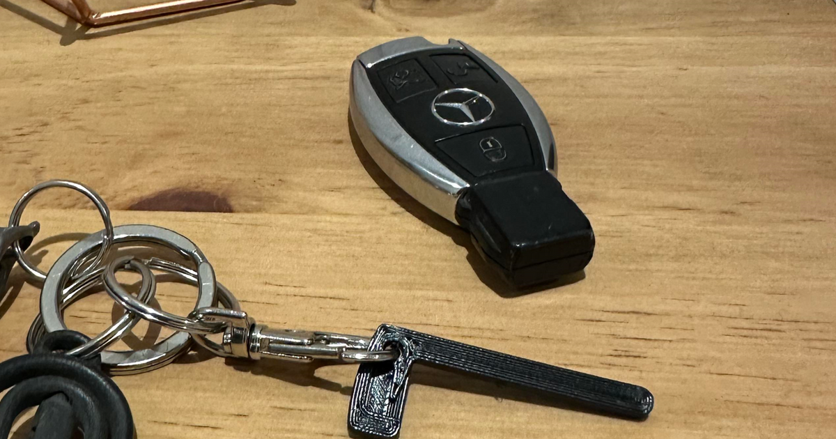 Replacement Mercedes Key Fob Insert by WUtting Download free STL