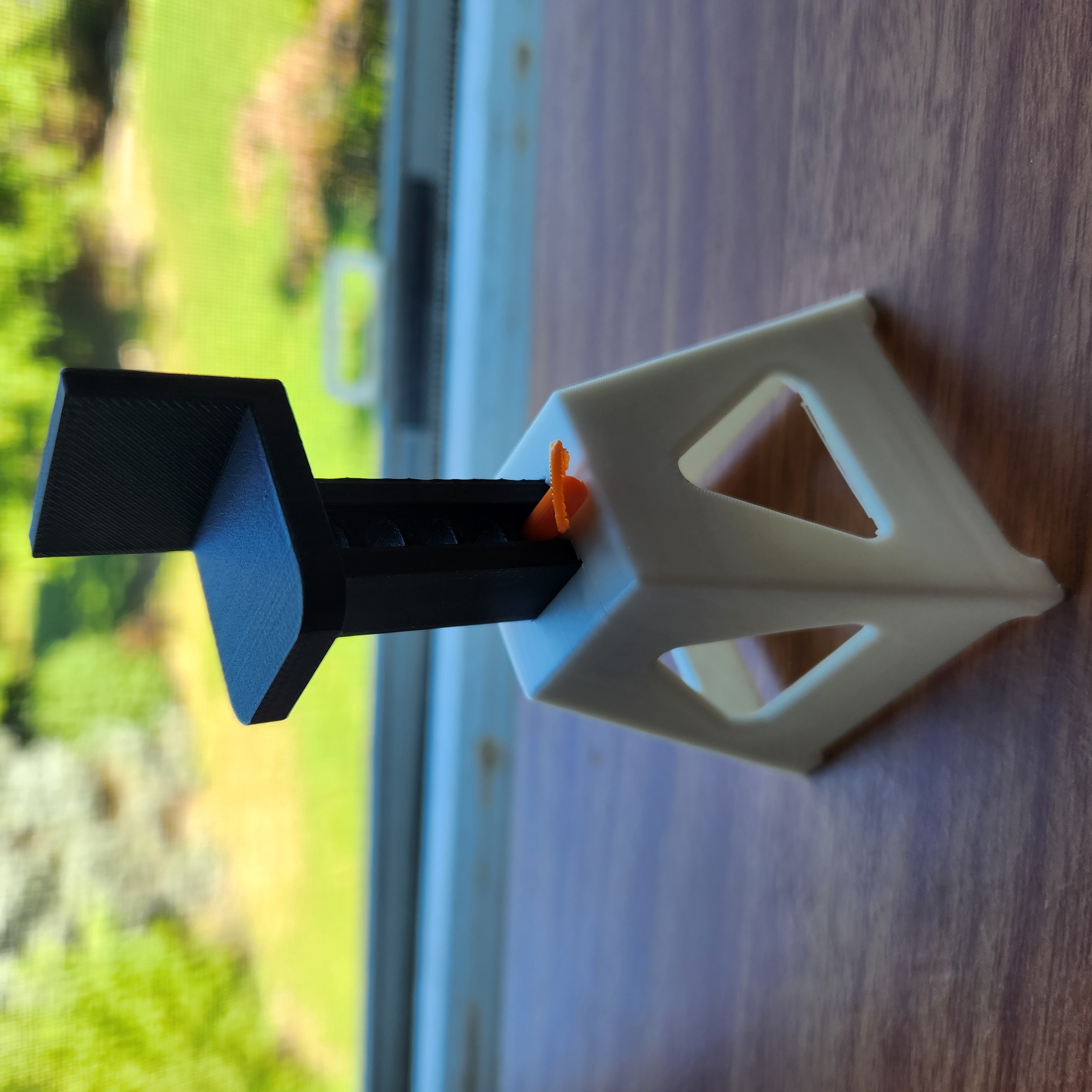 Miniatura 2 do modelo 3D GPU Support Jack Stand