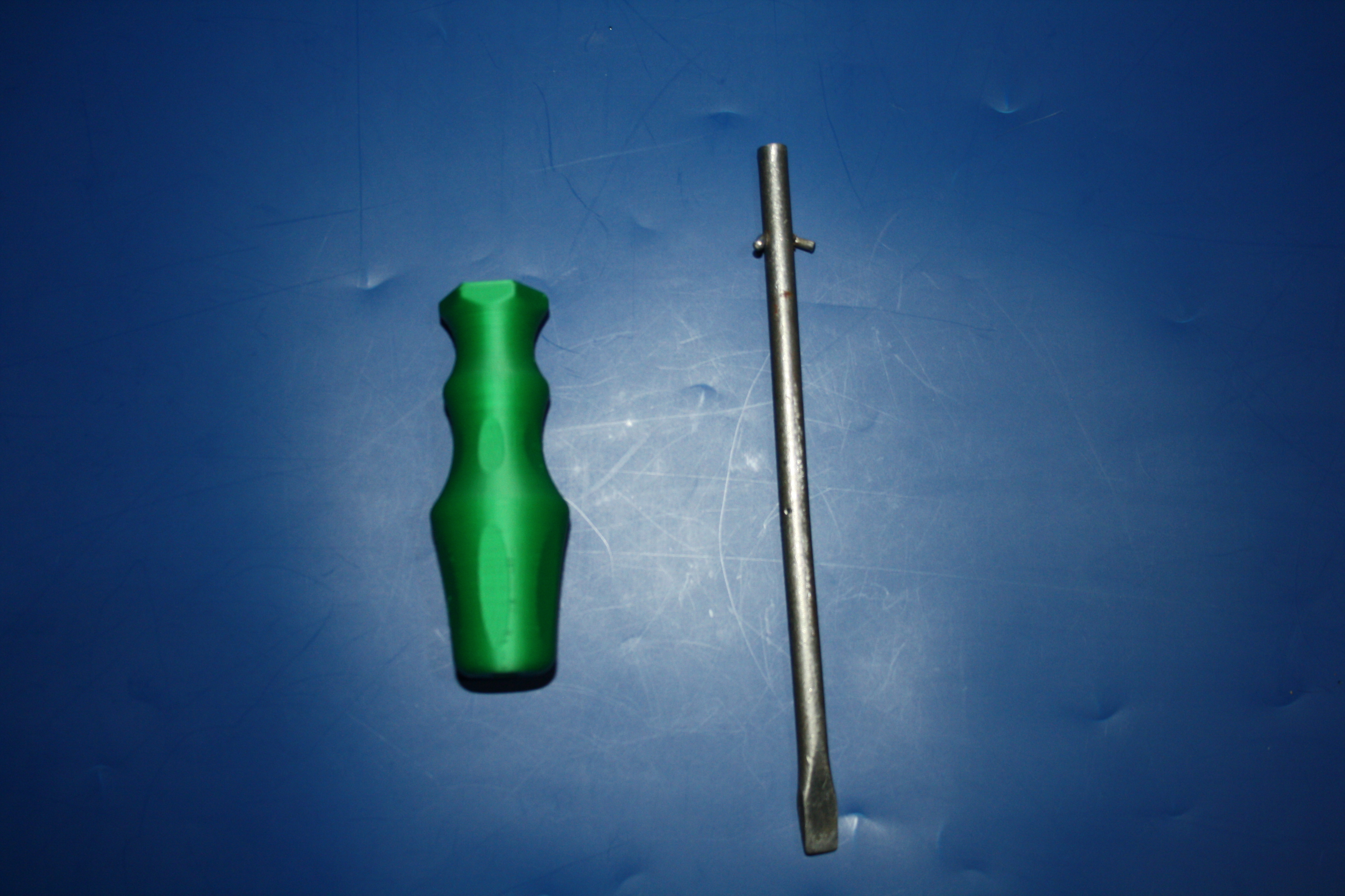 Miniatura 3 do modelo 3D Screwdriver handle