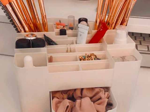 Make Up and Desk Organizer