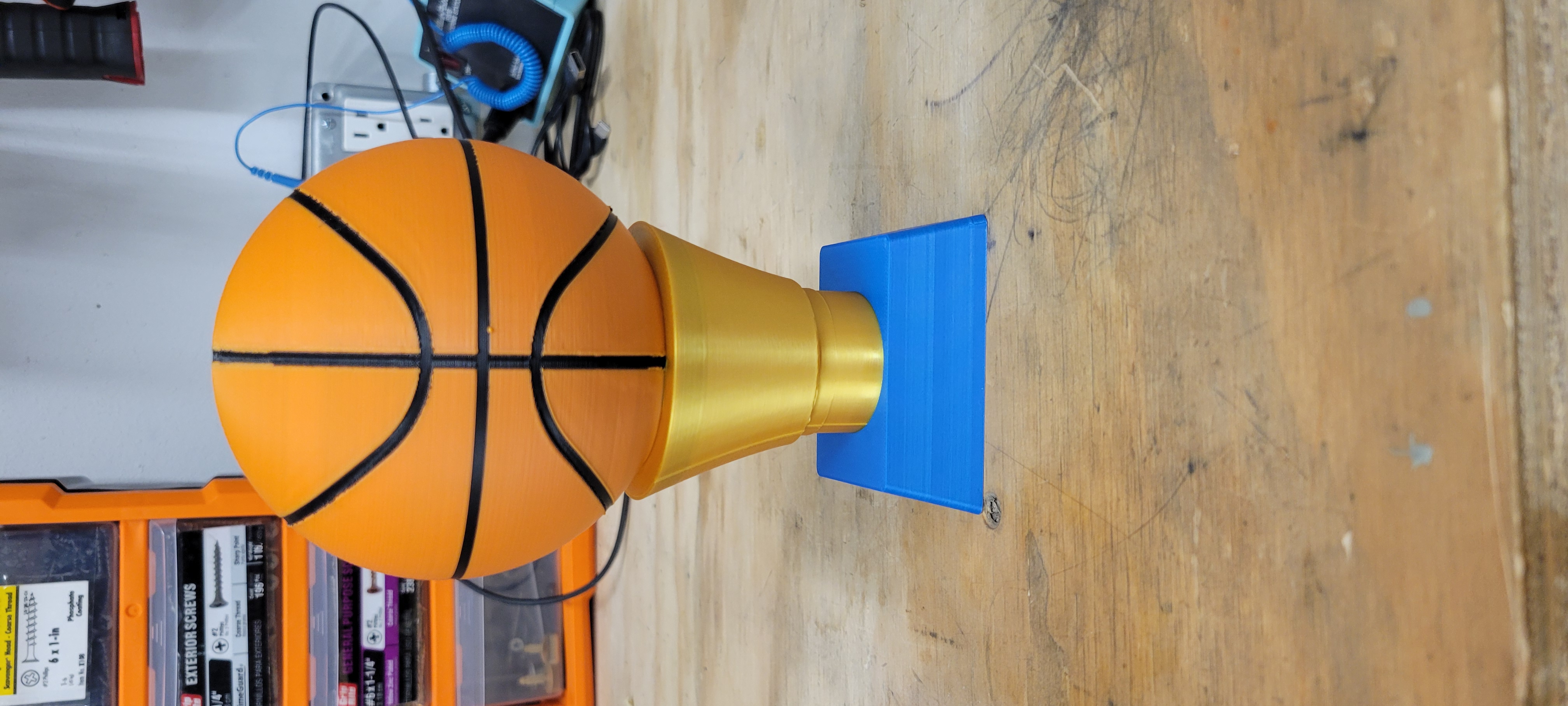 Most Busted Bracket Trophy — miniatura 3