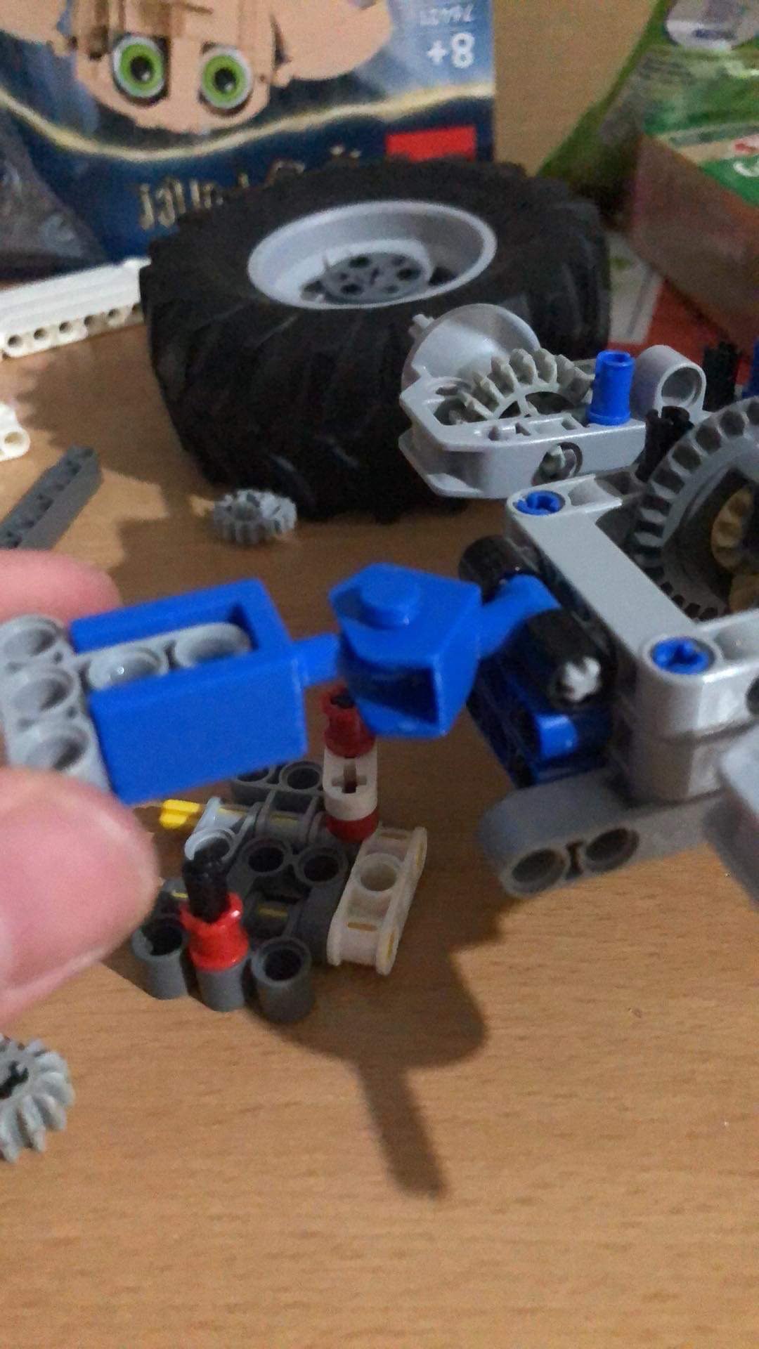 "Lego" závěs za traktor (Lego tractor hitch)