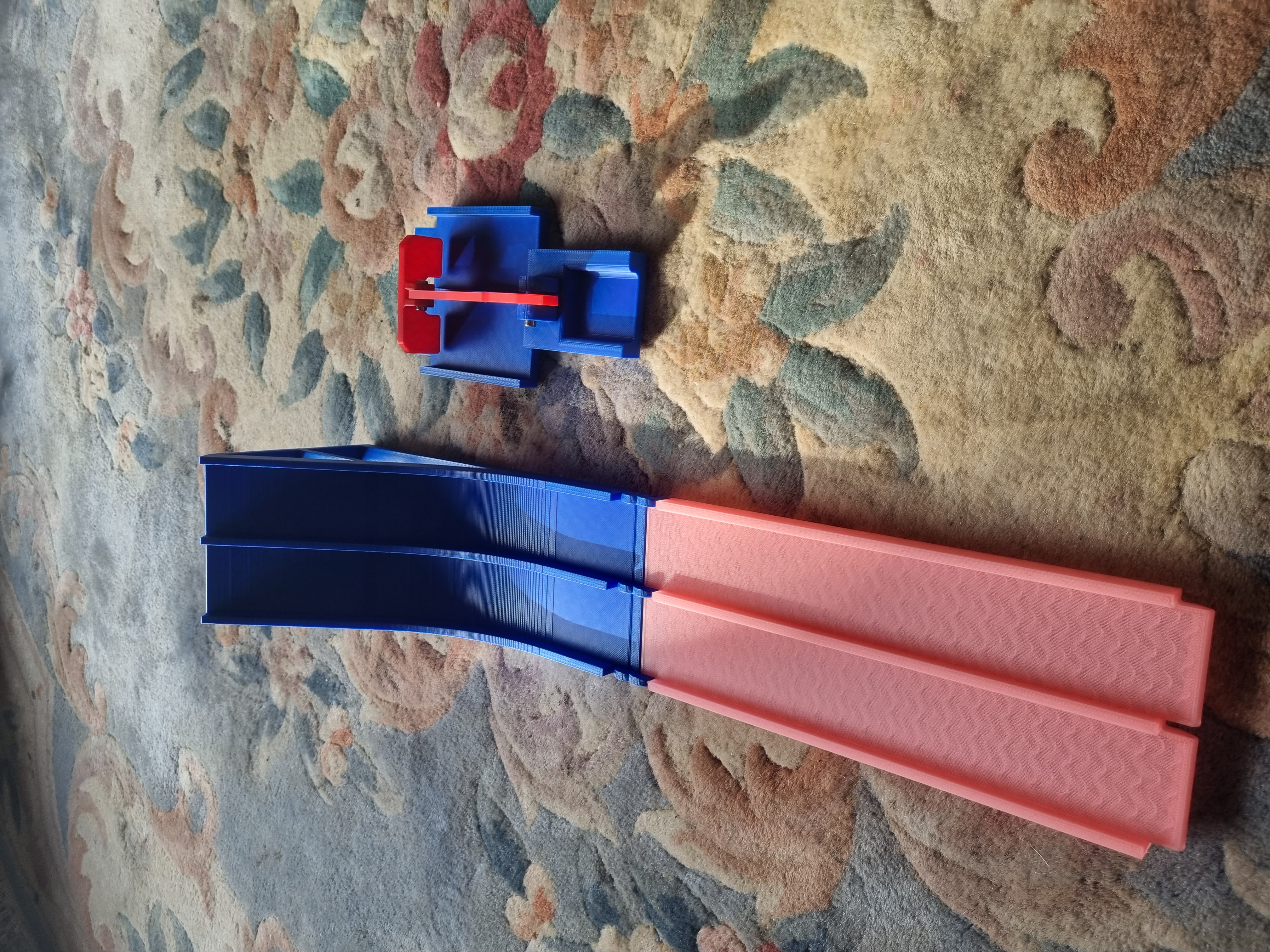 Launch Ramp and Start Gate for 1m Folding Hotwheels Track (expandable)