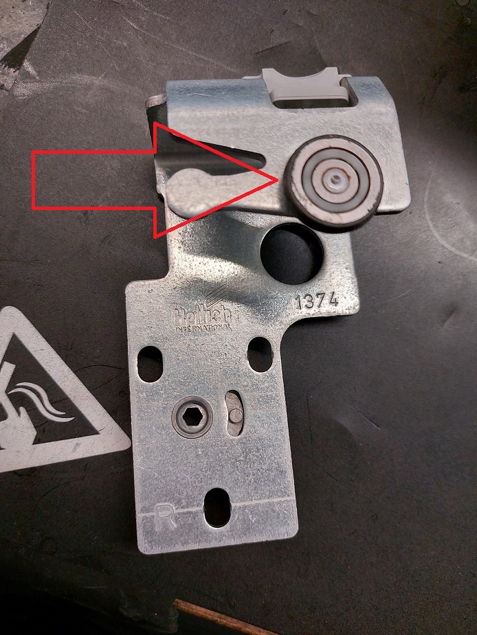 Ikea Pax roll replacement for wardobe door