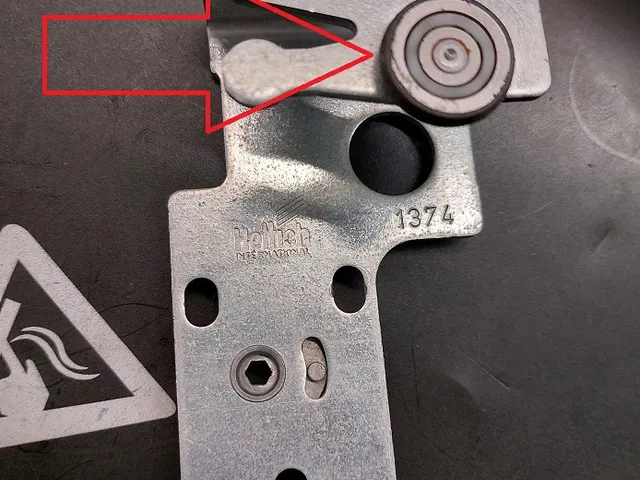 Ikea Pax roll replacement for wardobe door