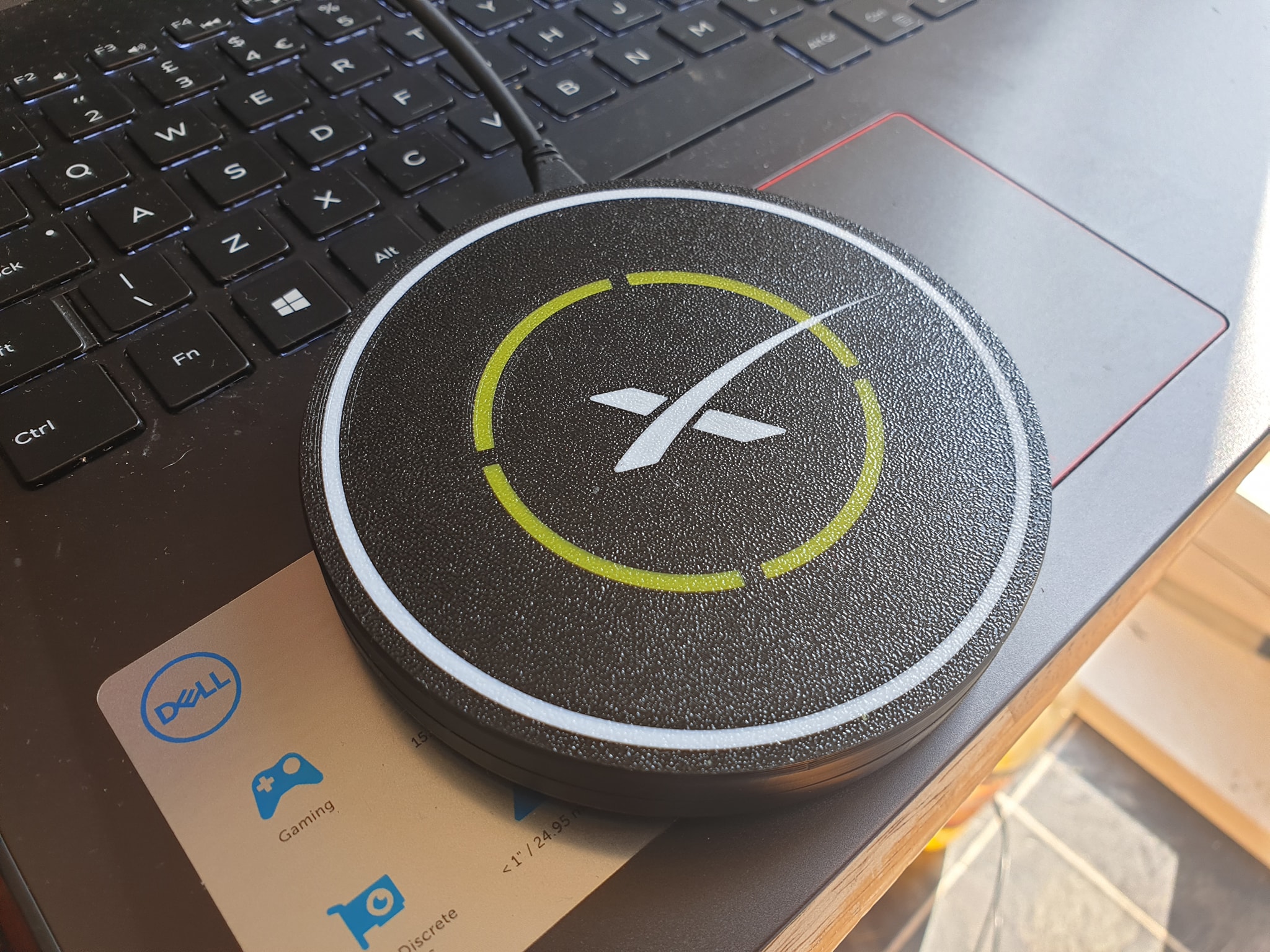 SpaceX Landing Pad Qi Wireless Charger