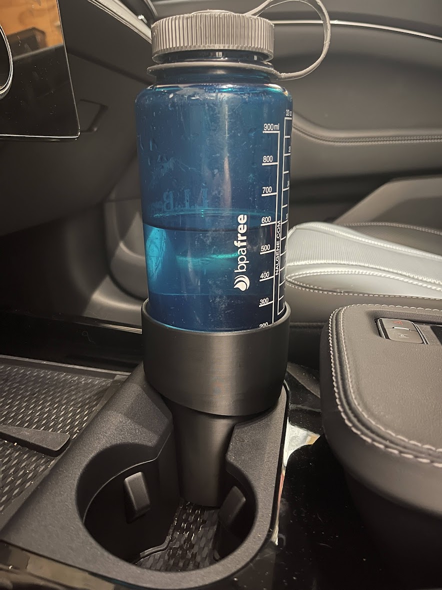 Ford Mustang Mach-E cupholder for large water bottle