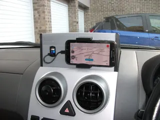 Ford fusion phone 2025 holder