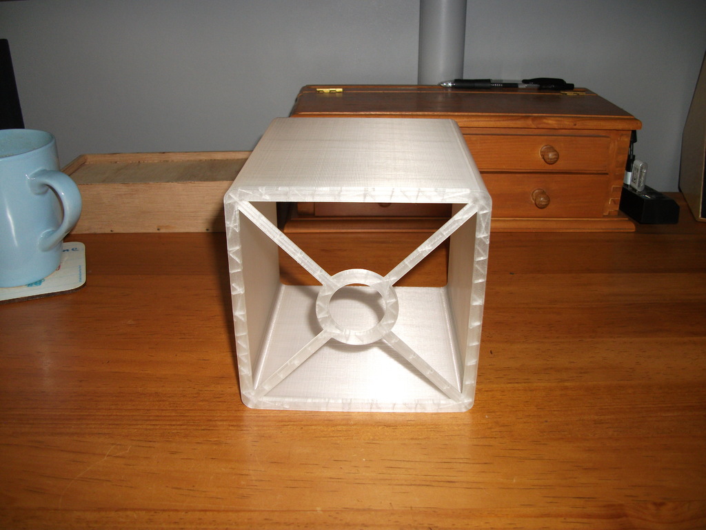 Miniatura 6 do modelo 3D Simple Square E14 Lampshade
