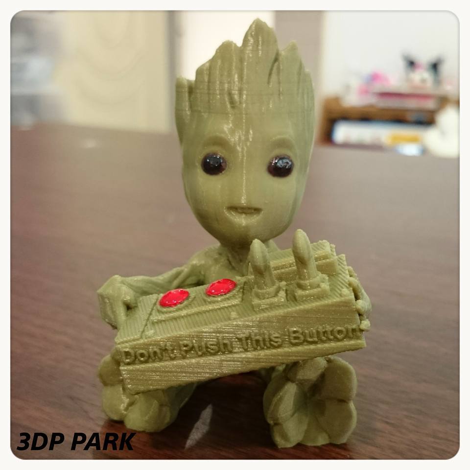 Baby Groot 5-1 (Don't Push This Button)