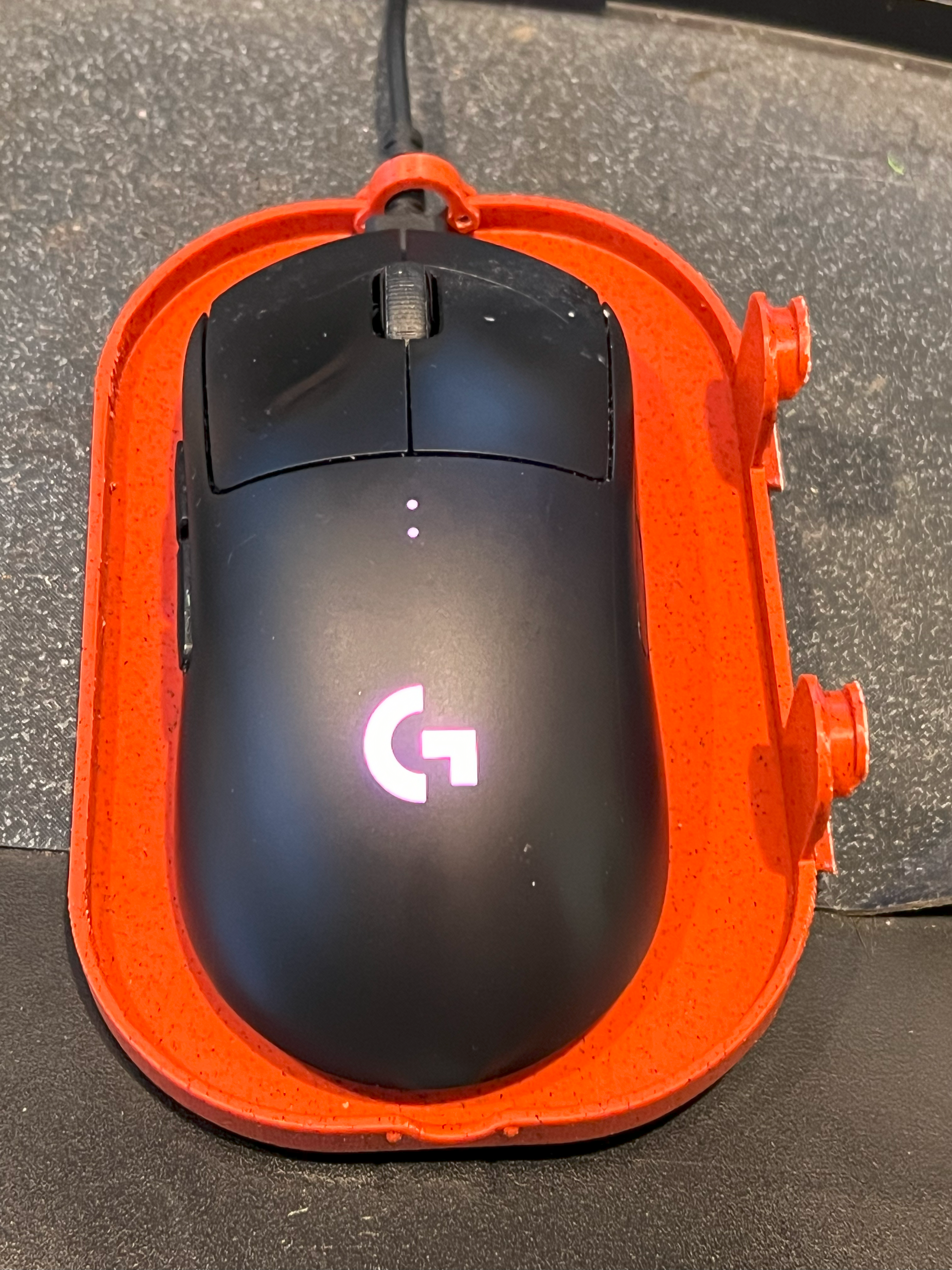Wireless Mouse Shelf for QUBE 500