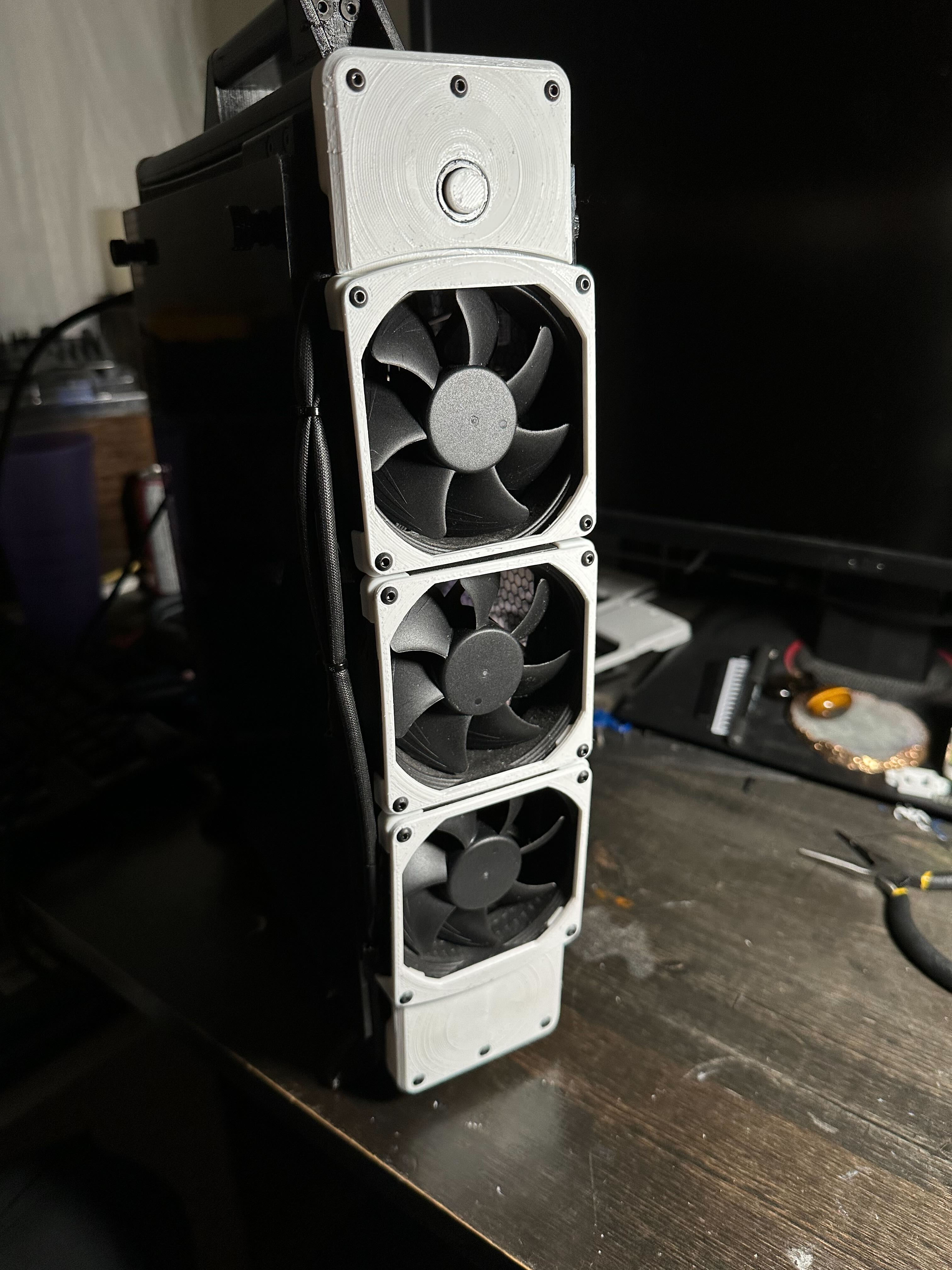 Blackbird MkII - Portable Mini ITX PC Case