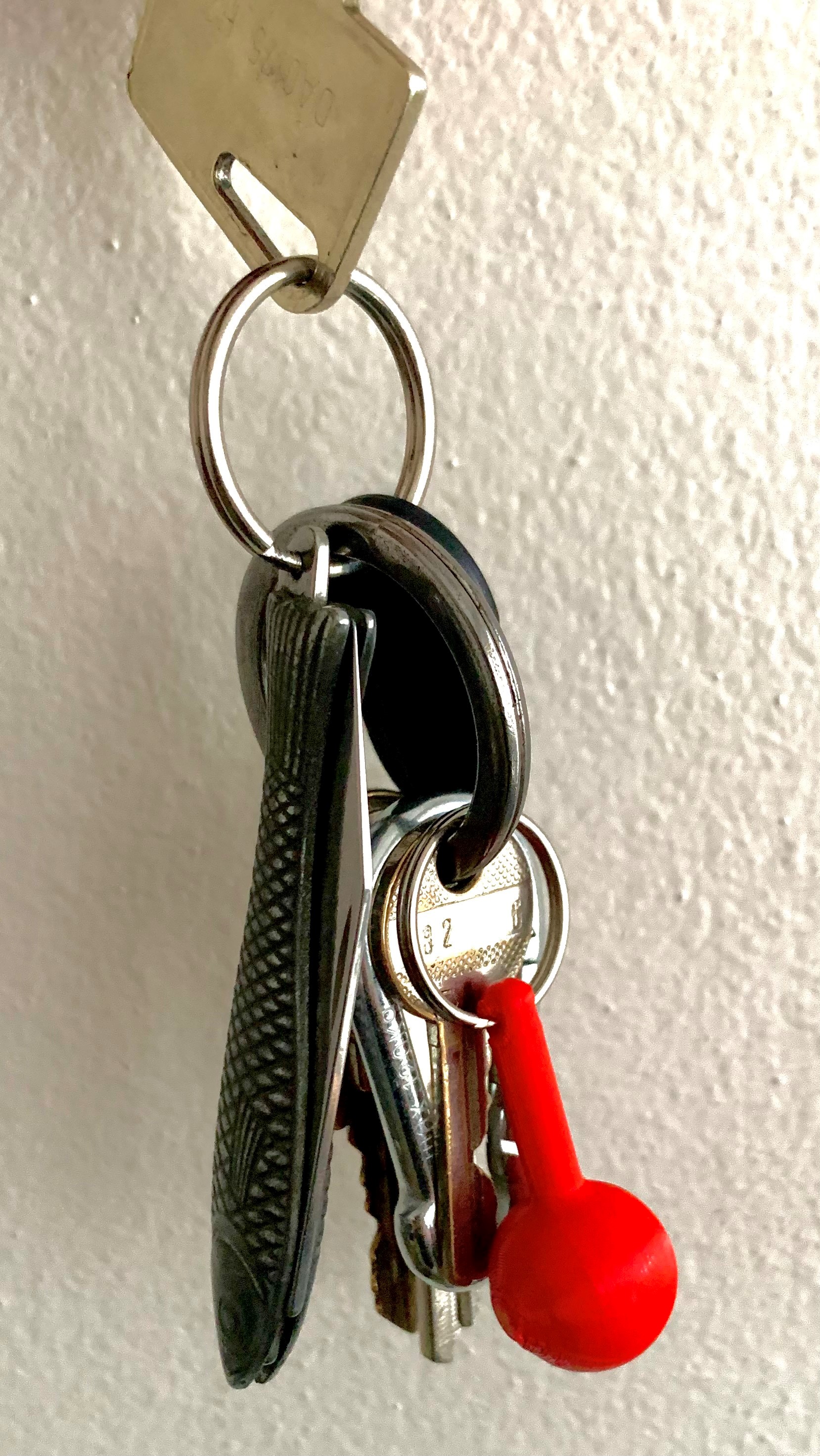 Minimalist Key holder by Marek Chrobak Download free STL model