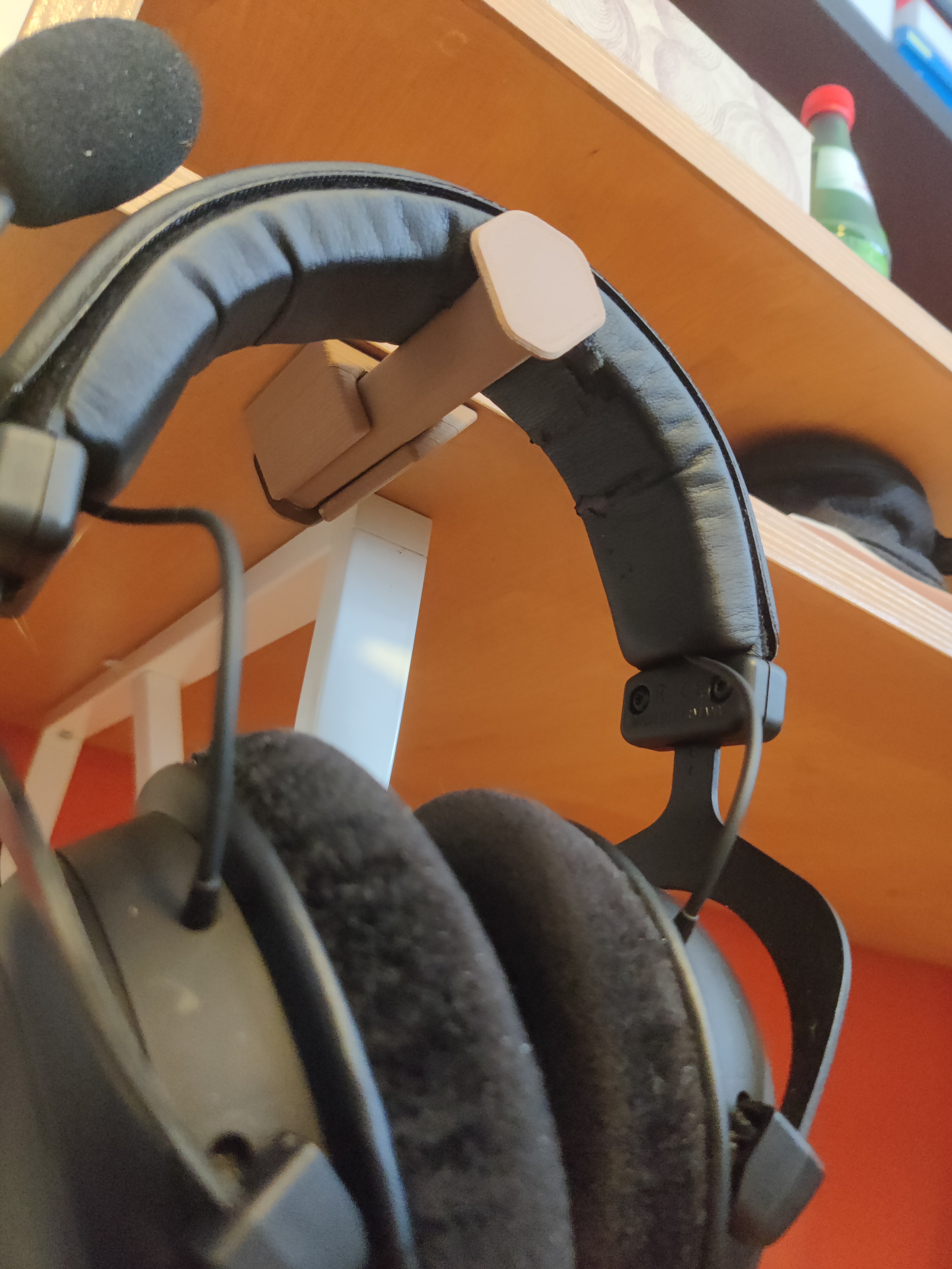 Miniatura 3 do modelo 3D Slideable Headset Holder