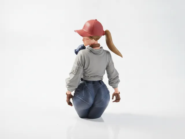 Lady With Cap Female Figurine 3D Printable