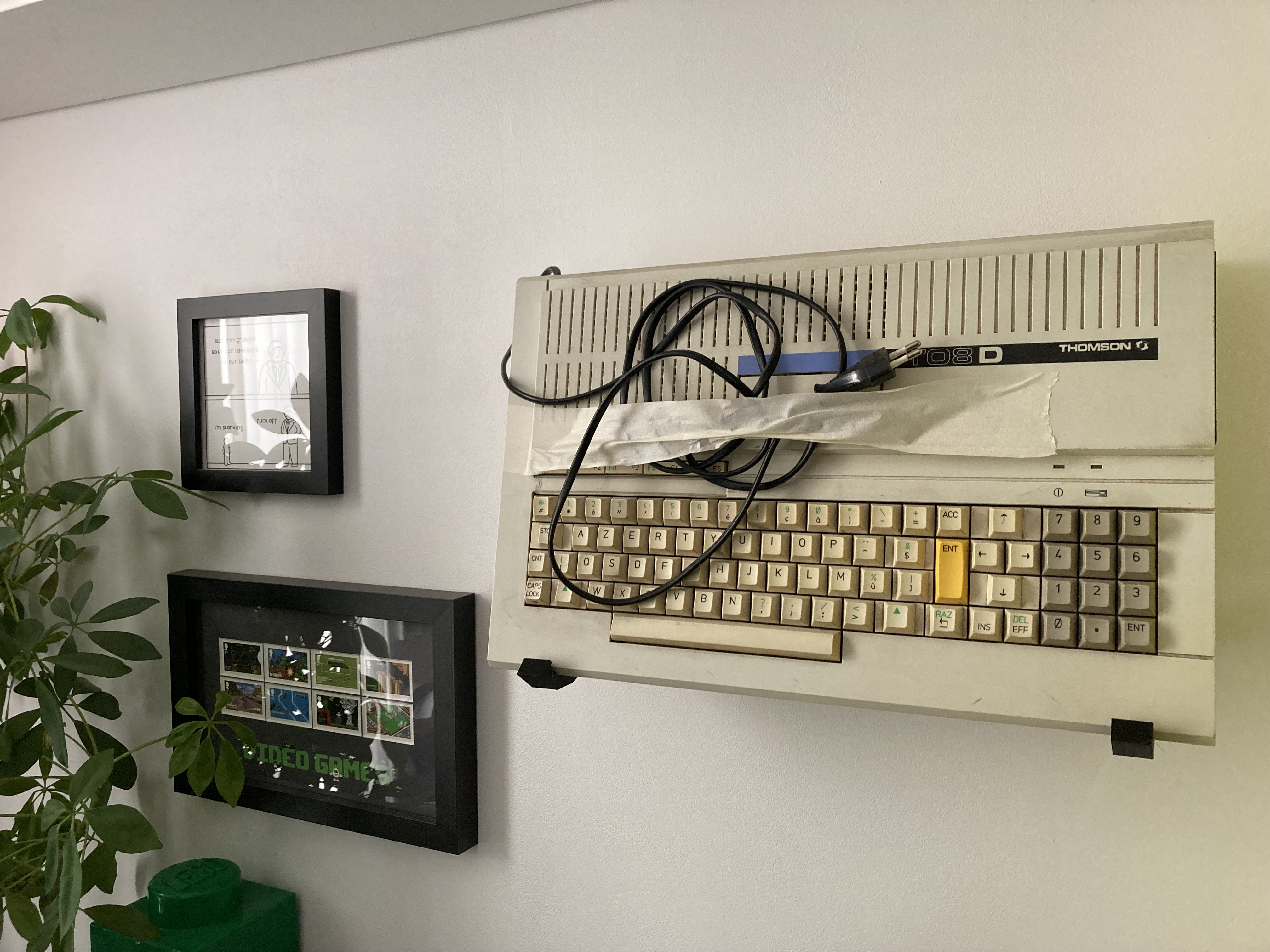 Thomson TO8D Wall Mount