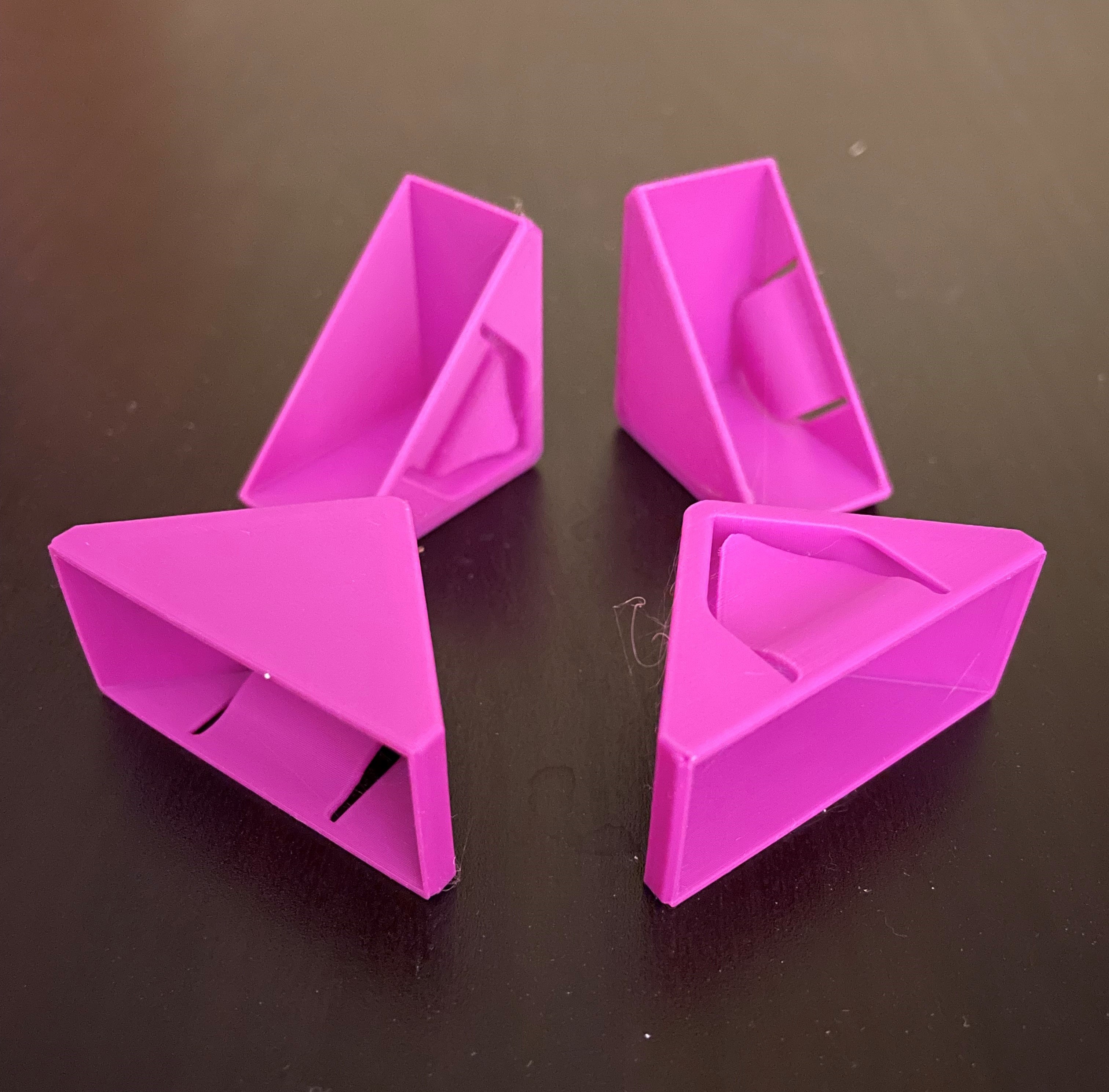 Miniatura 2 do modelo 3D table corner protection