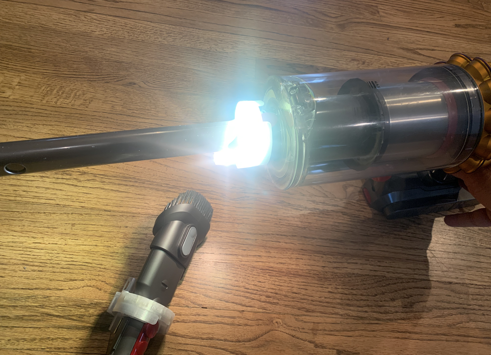 dyson-v15-led-accessory-light-by-danec-download-free-stl-model