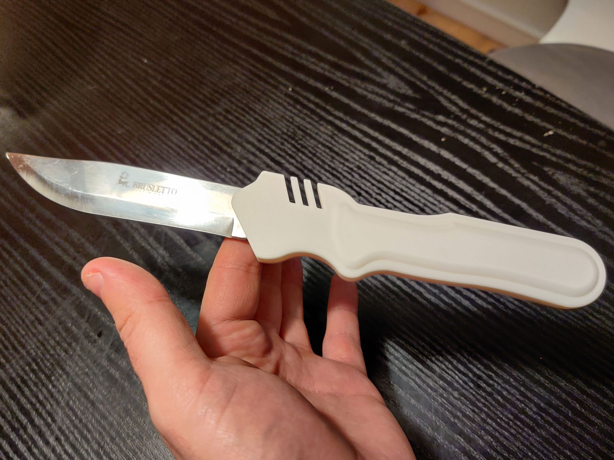 Knife handle by Von Plaf Download free STL model