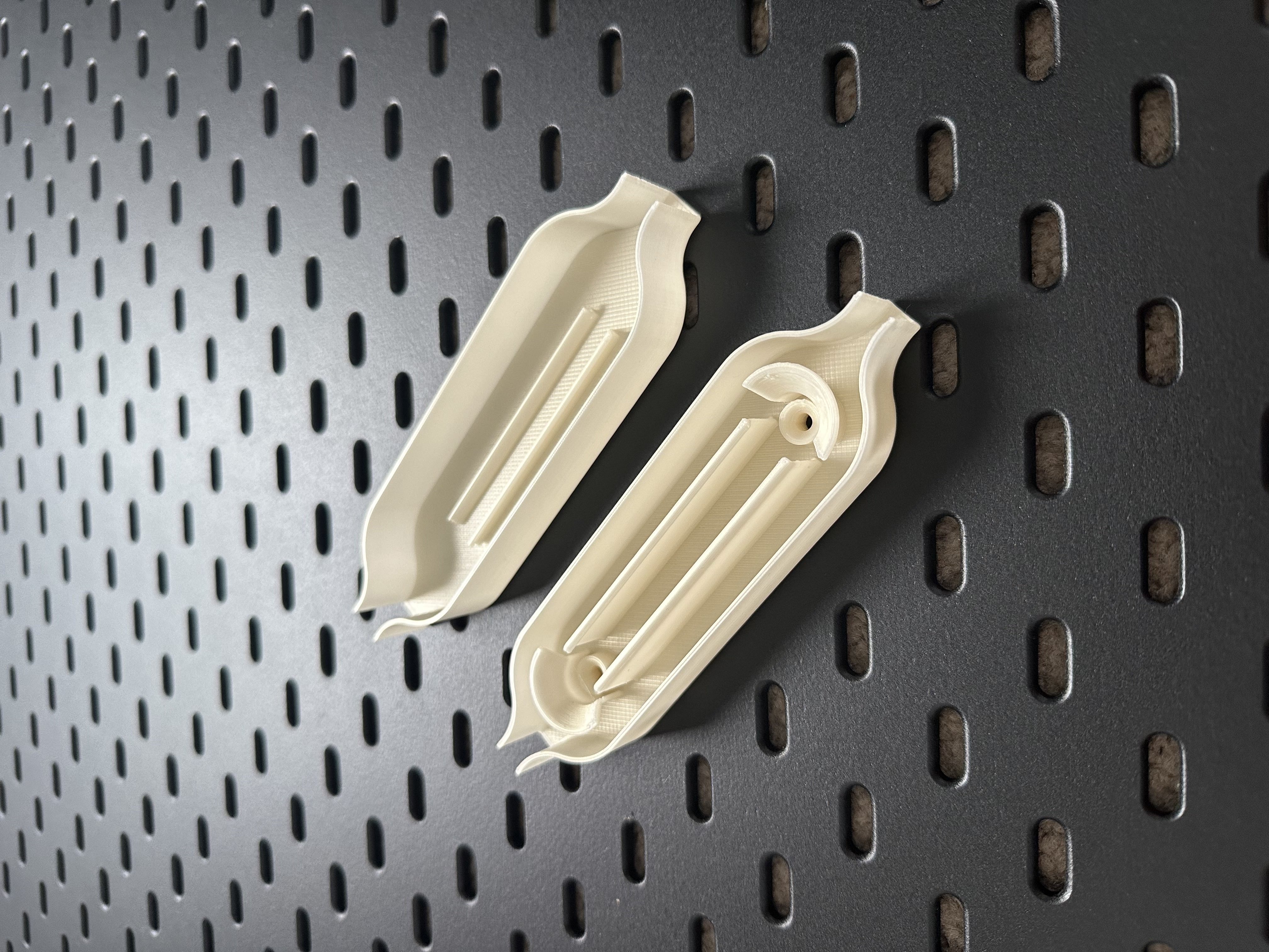 Surface Mount Cable Tidy Case - Medium