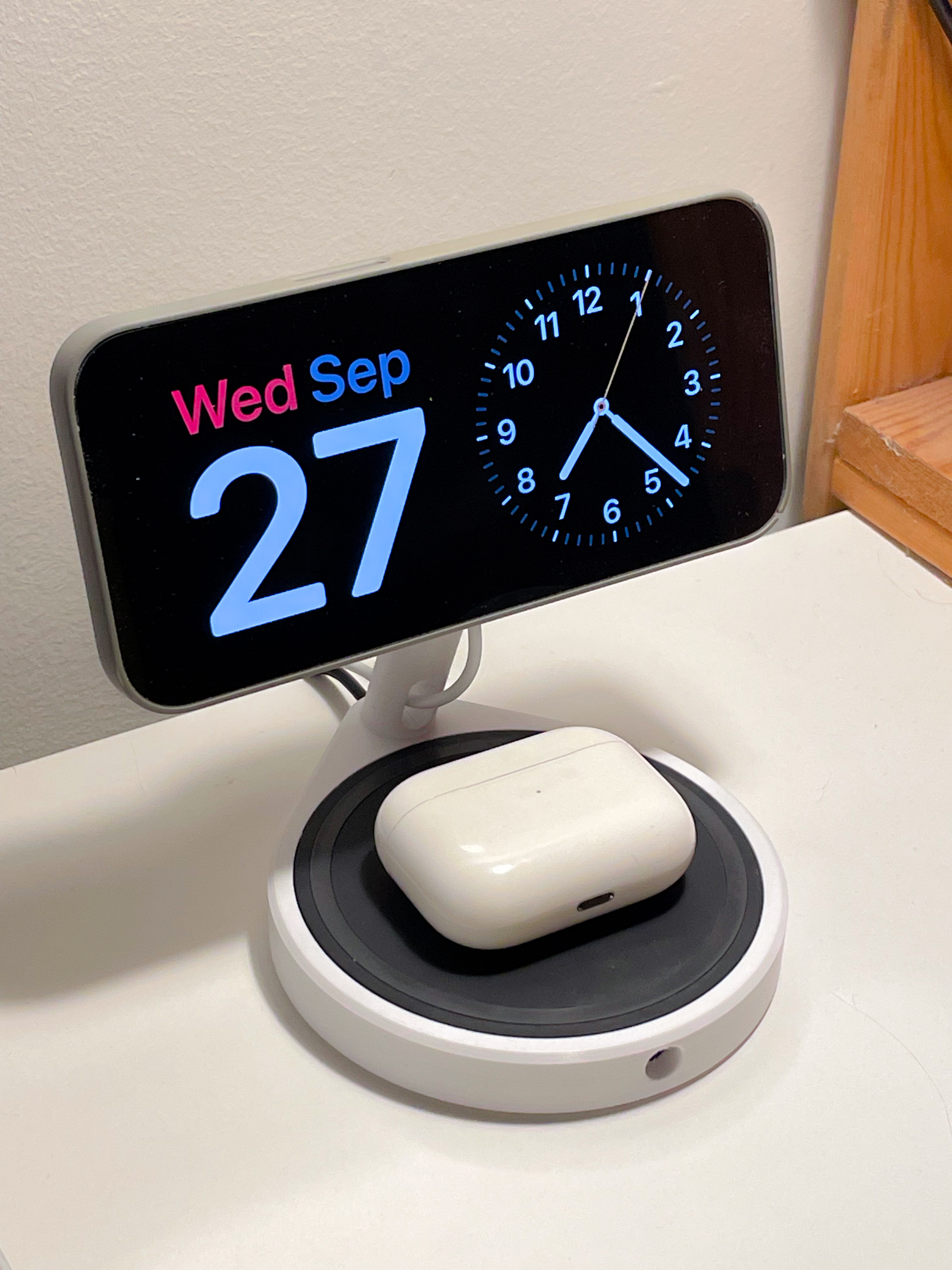 Magsafe Charger Stand for iPhone with Secondary Base Charger 3D model thumbnail