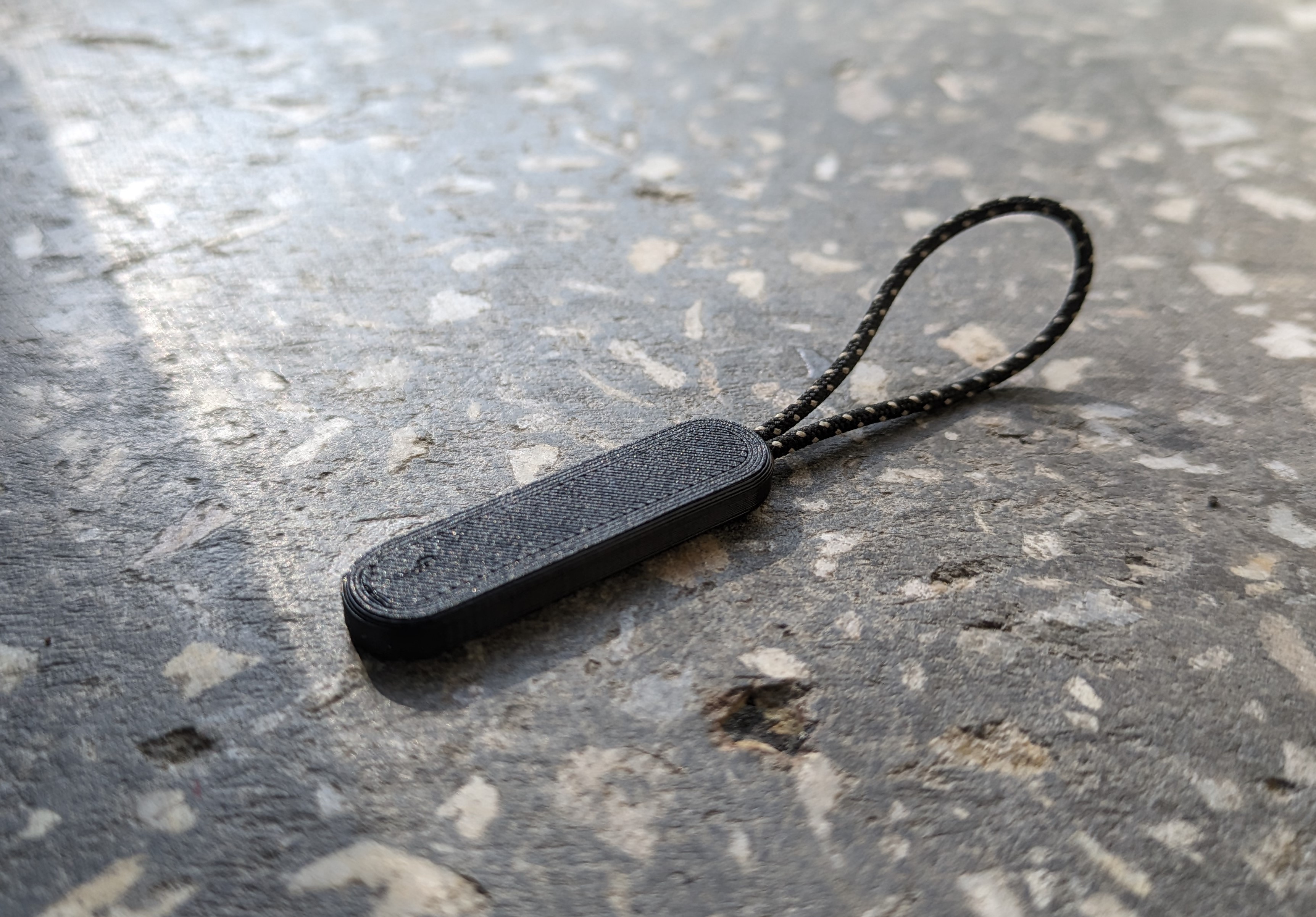 Zipper puller for backpack