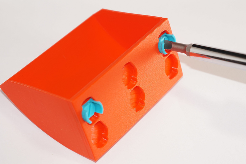 Twist-lock Accessory Mount for the Qube 500