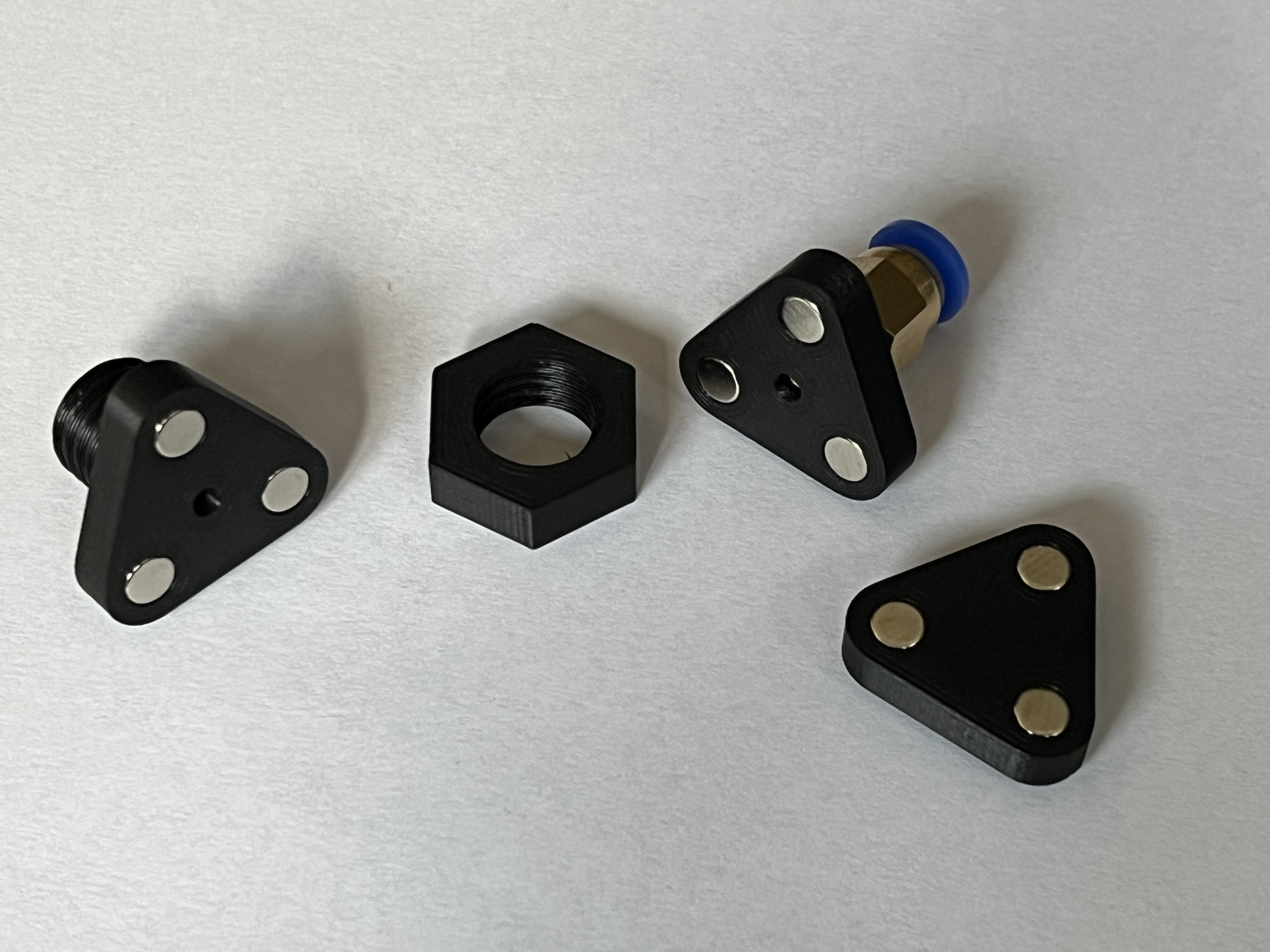 Dry Box Pass-Through with Magnetic PTFE Coupler