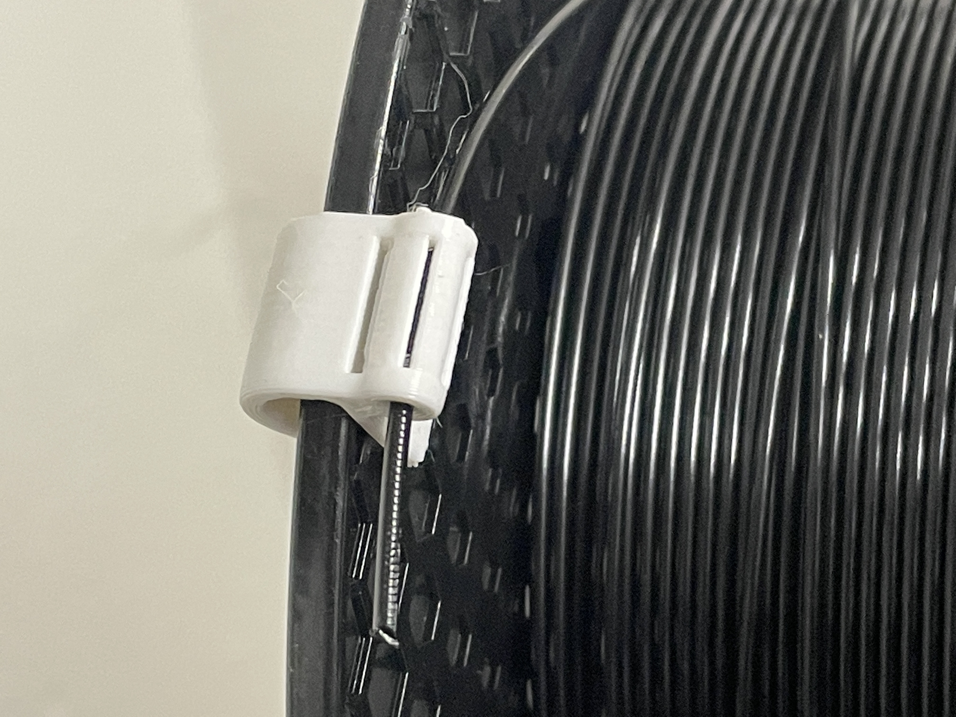 Filament clip