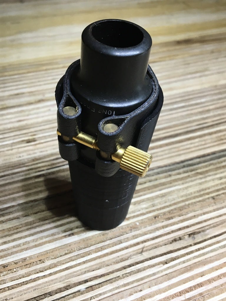 Saxophone mouthpiece cover