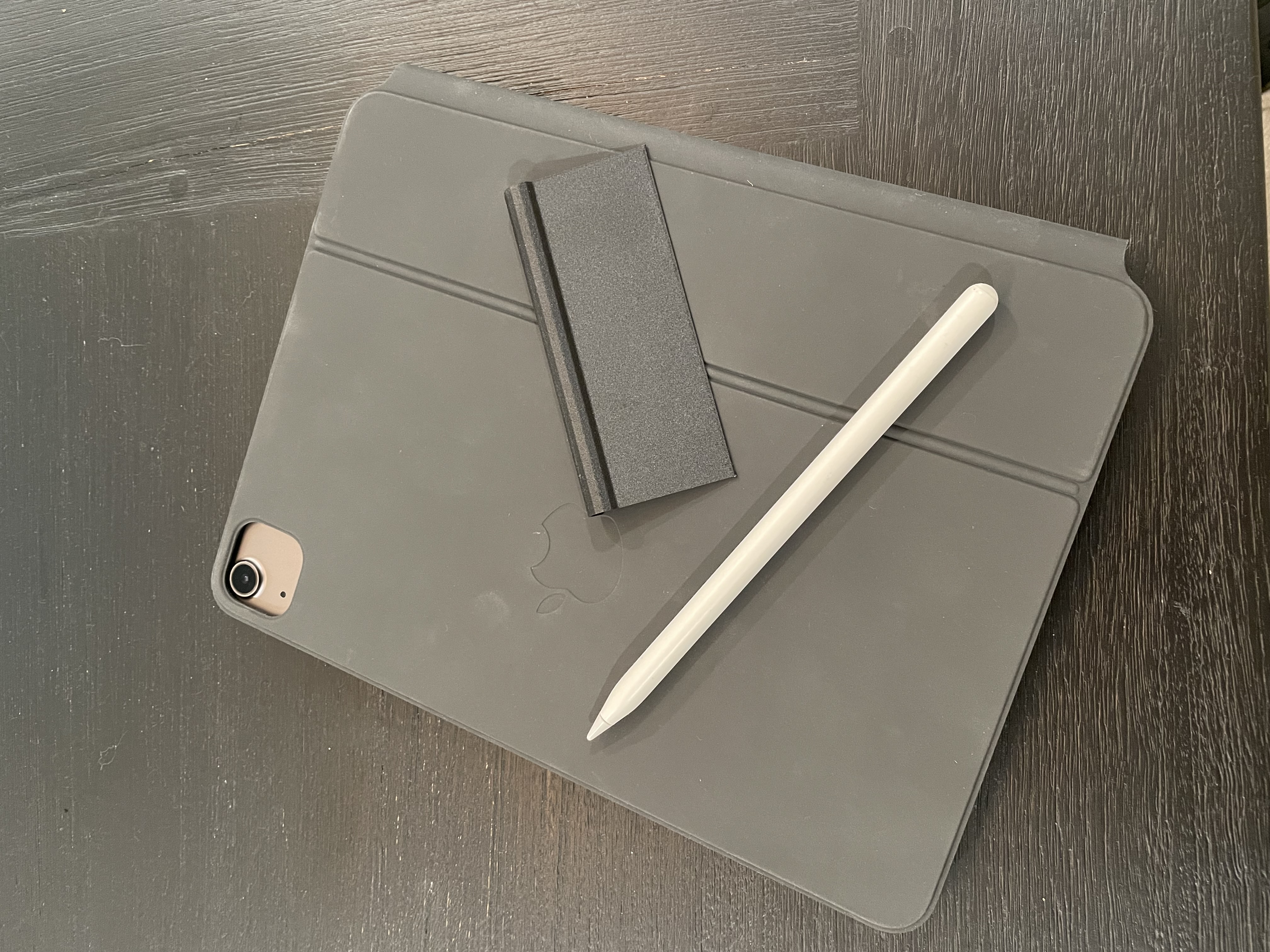 iPad pencil holder for magic keyboard