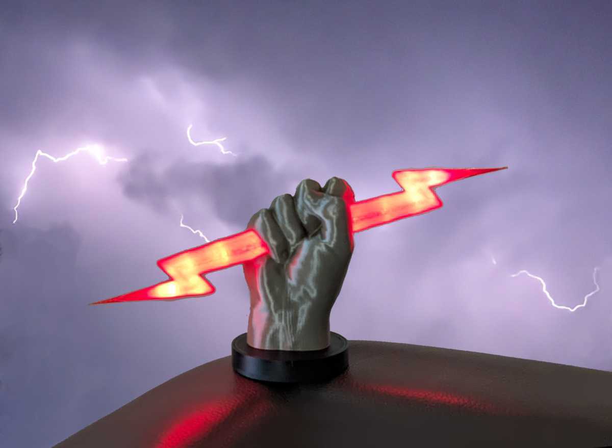 Helping Hand: Zeus' Nightlight
