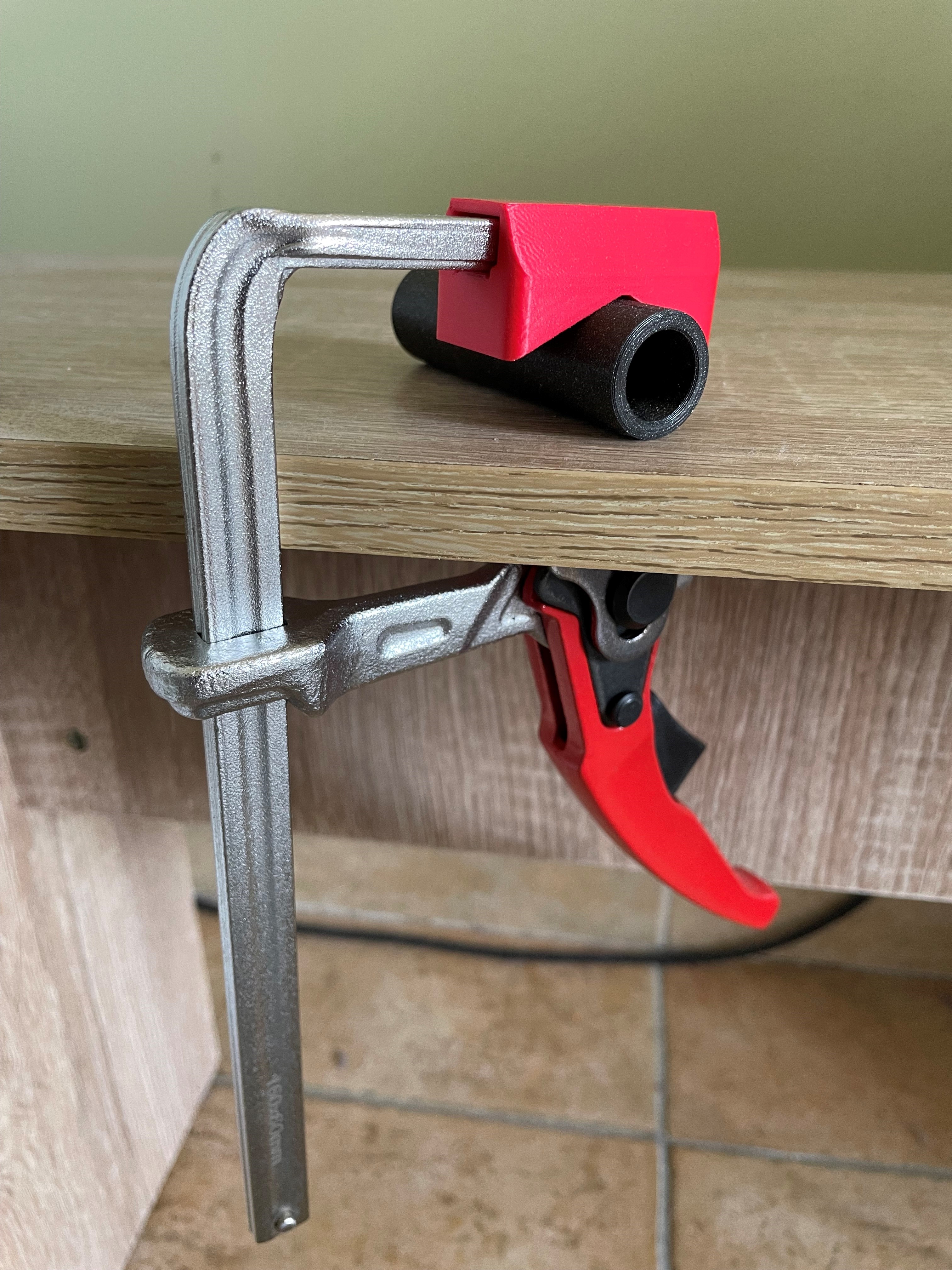 MFT V Clamp