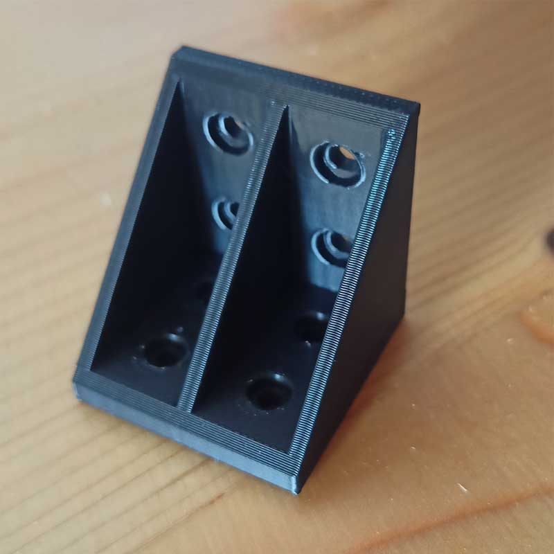 Simple L Bracket by TomSel Download free STL model