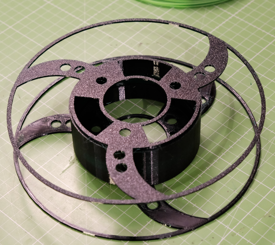 Adjustable filament spool holder by diyit | Download free STL model ...