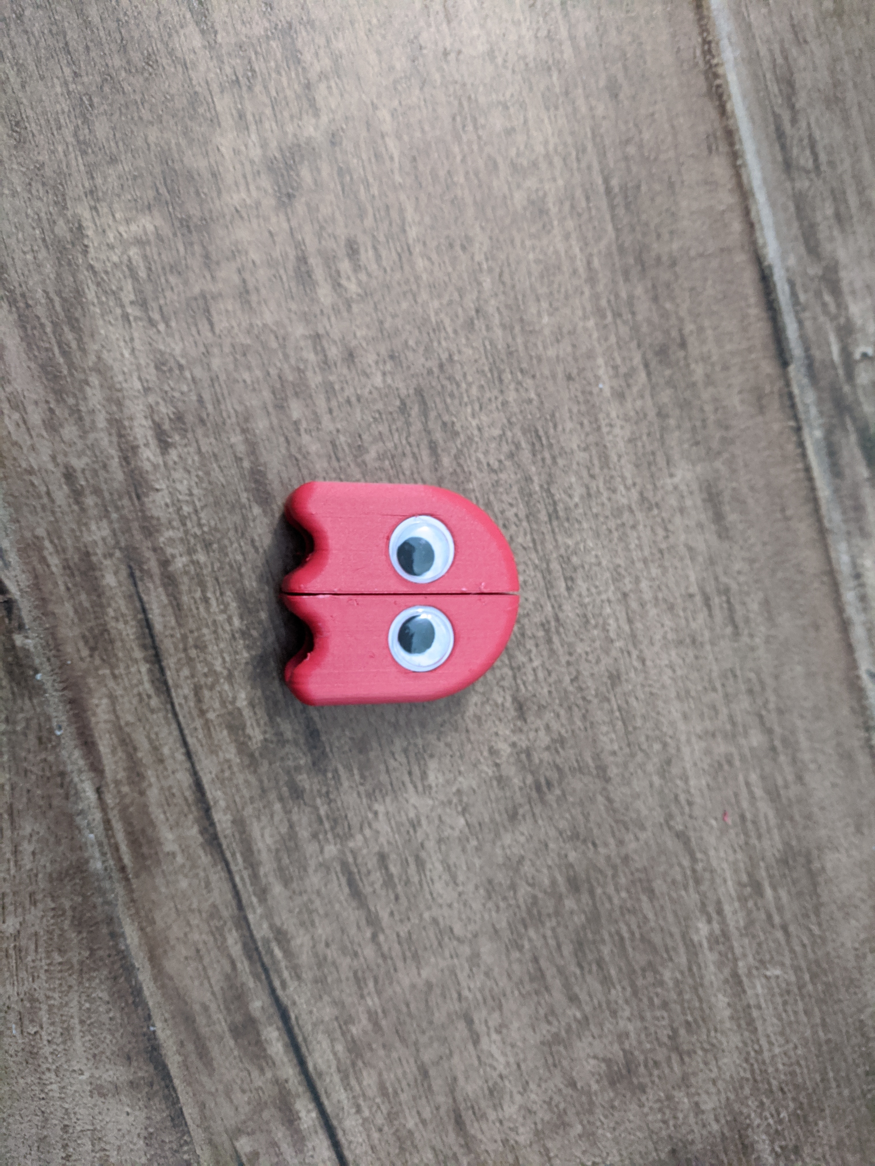 5x2 Magnet Remix - Zipper Pull - Pac Man Series (Ghost)
